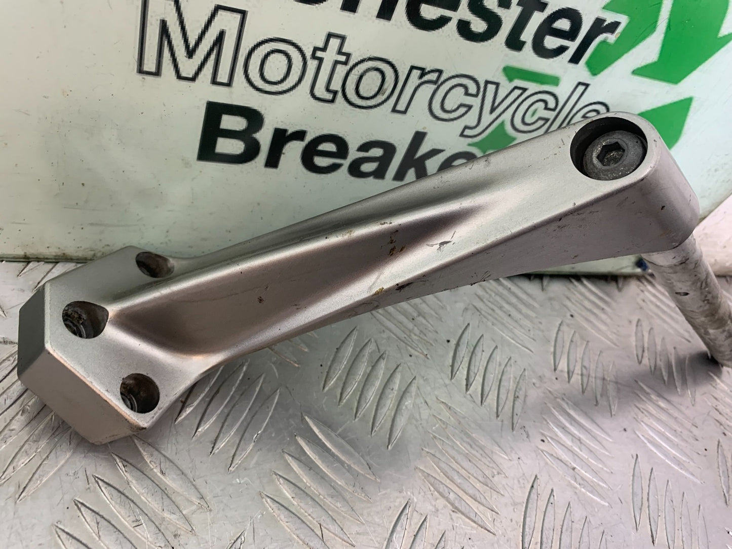 KAWASAKI GTR1400 GTR 1400 RIGHT HANDLEBAR  YEAR 2007-2009 (CMB1306)