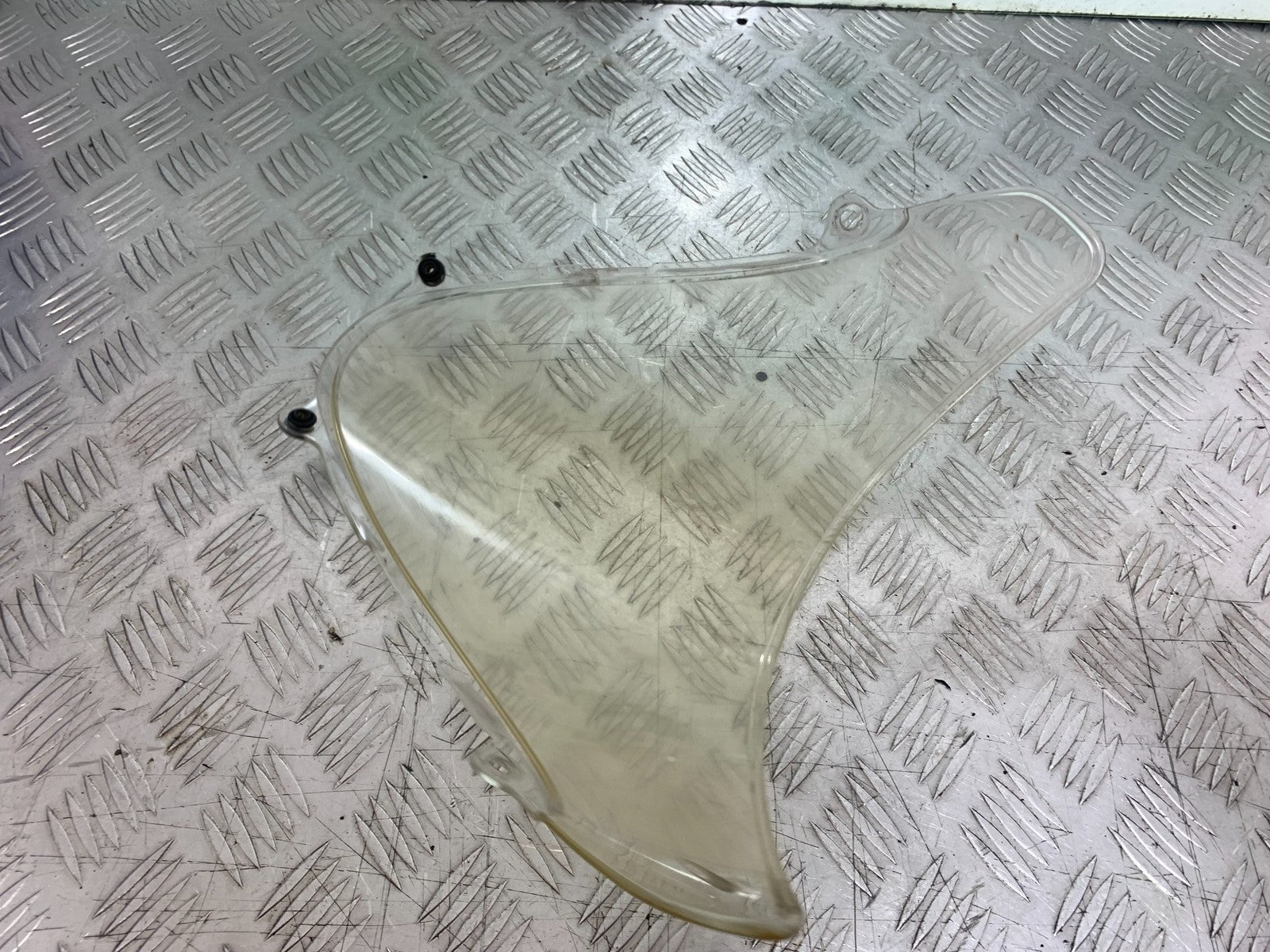 SUZUKI SV650 SV 650 mk1 SCREEN  YEAR 1999-2002 (CMB1208)