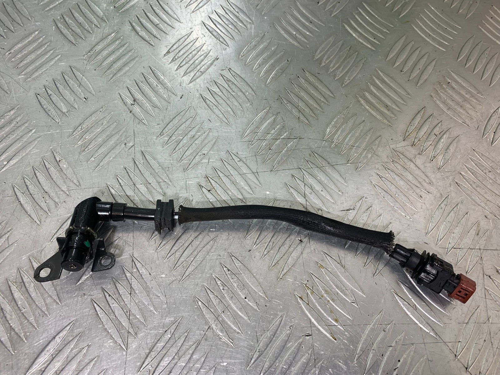 TRIUMPH 955I SPRINT RS IGNITION PICK UP  YEAR 1999-04