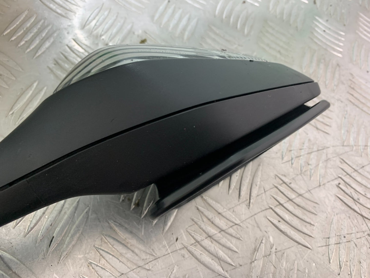HONDA CBR1000 rr FIREBLADE RIGHT MIRROR (GENUINE HONDA PART) 2008-2011 (CMB1253)
