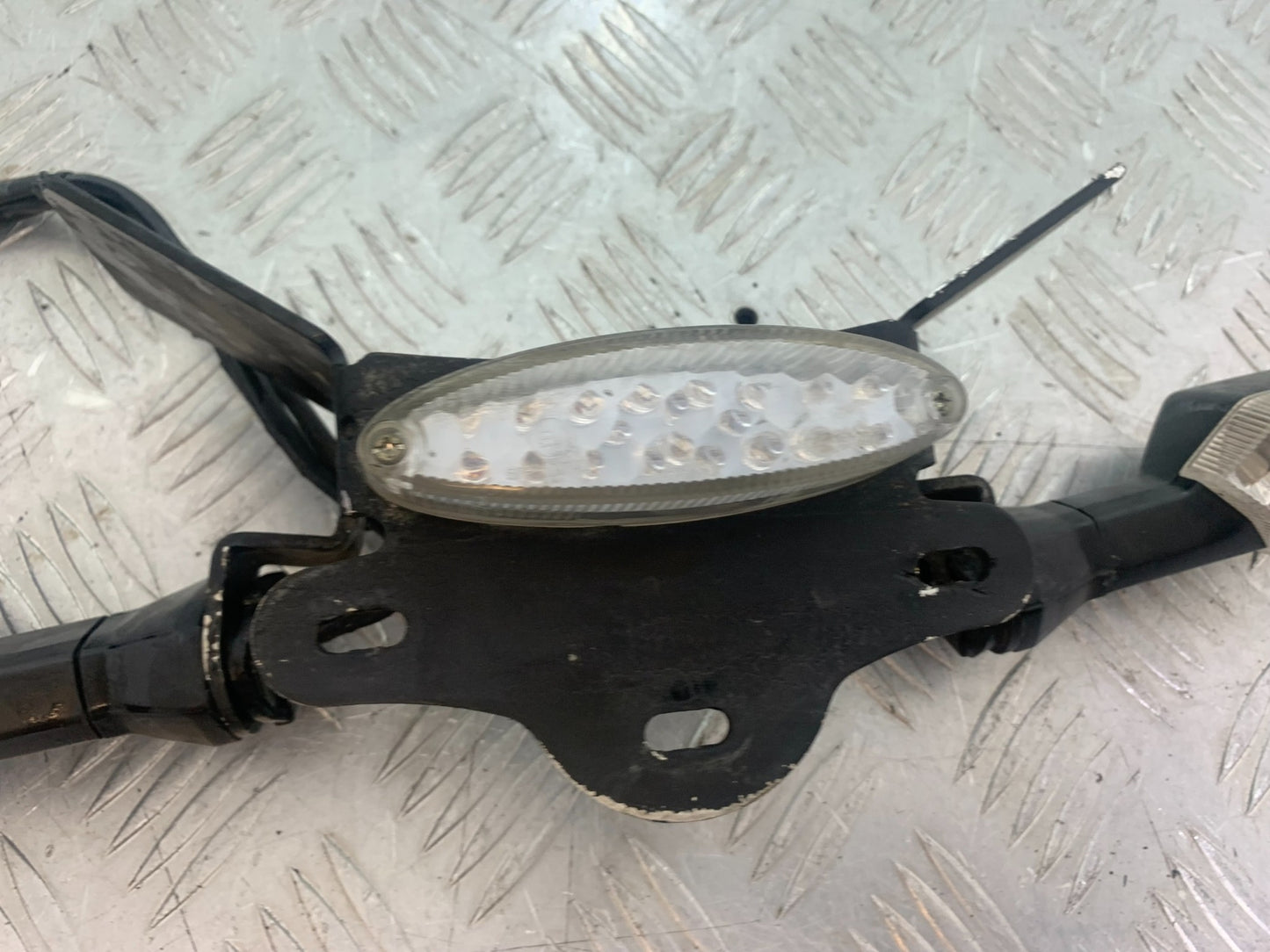 KAWASAKI ZX6R ZX6 R P7F P8F TAIL TIDY INDICATORS & LIGHT  YEAR 2007-08 (CMB1165)