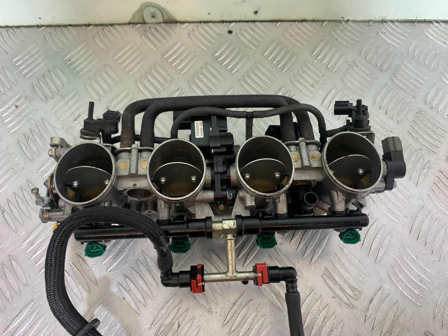 KAWASAKI ZX10R ZX 10R THROTTLE BODIES   YEAR 2011-2015 (CMB1154)