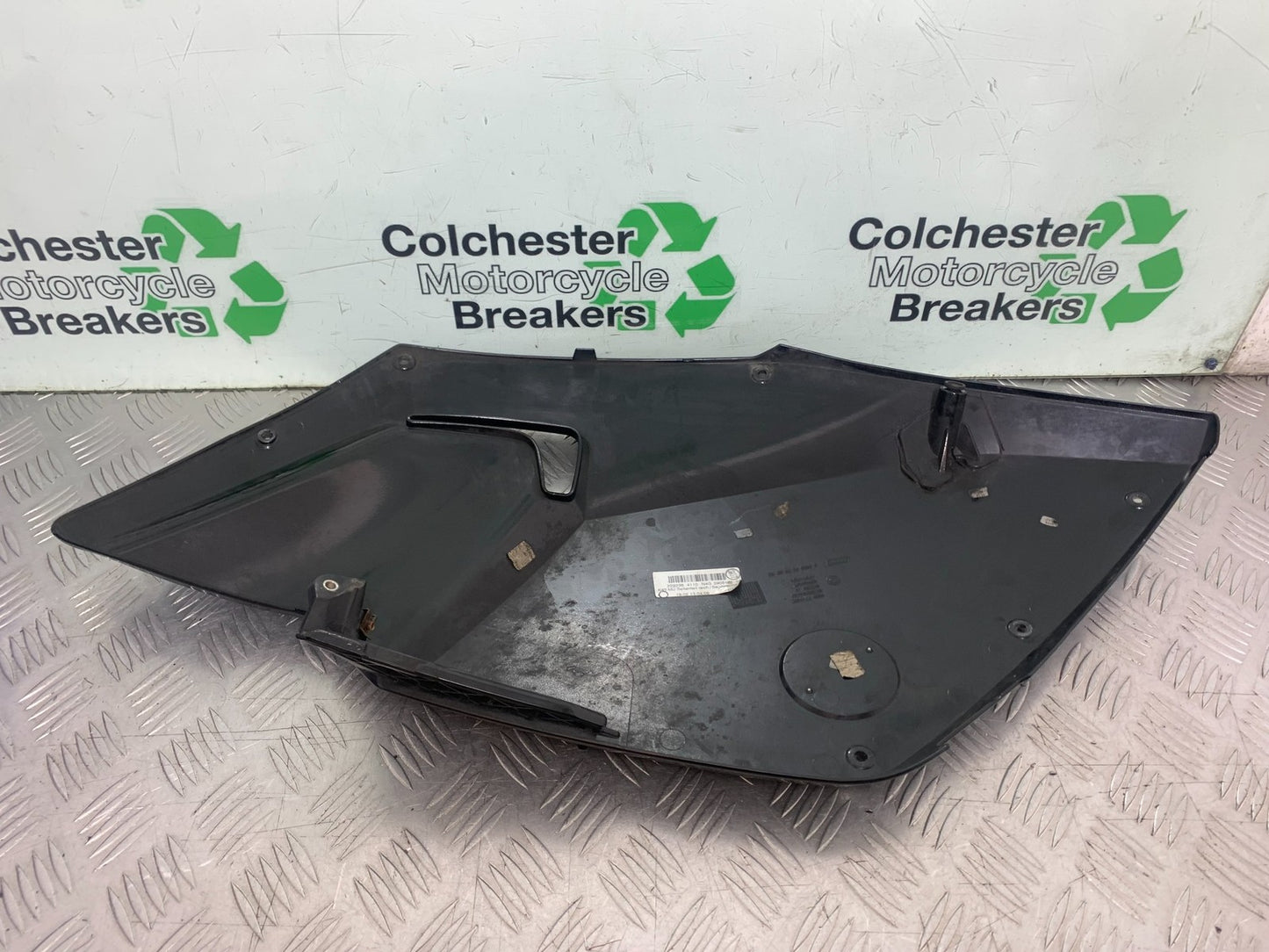 BMW K1300 S K 1300 S RIGHT FAIRING PANEL YEAR 2009-16 (CMB1216)