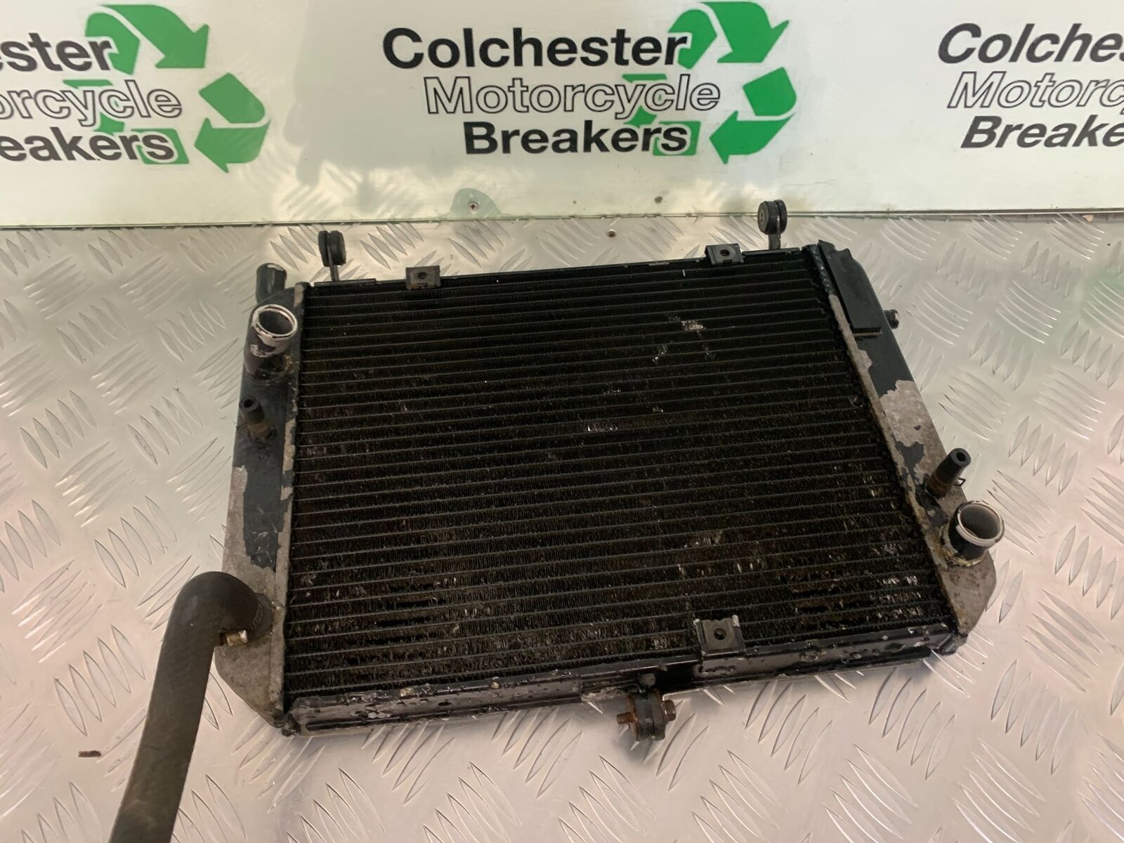 YAMAHA FJR1300 FJR 1300 RADIATOR  YEAR 2001-05 (STOCK 946)