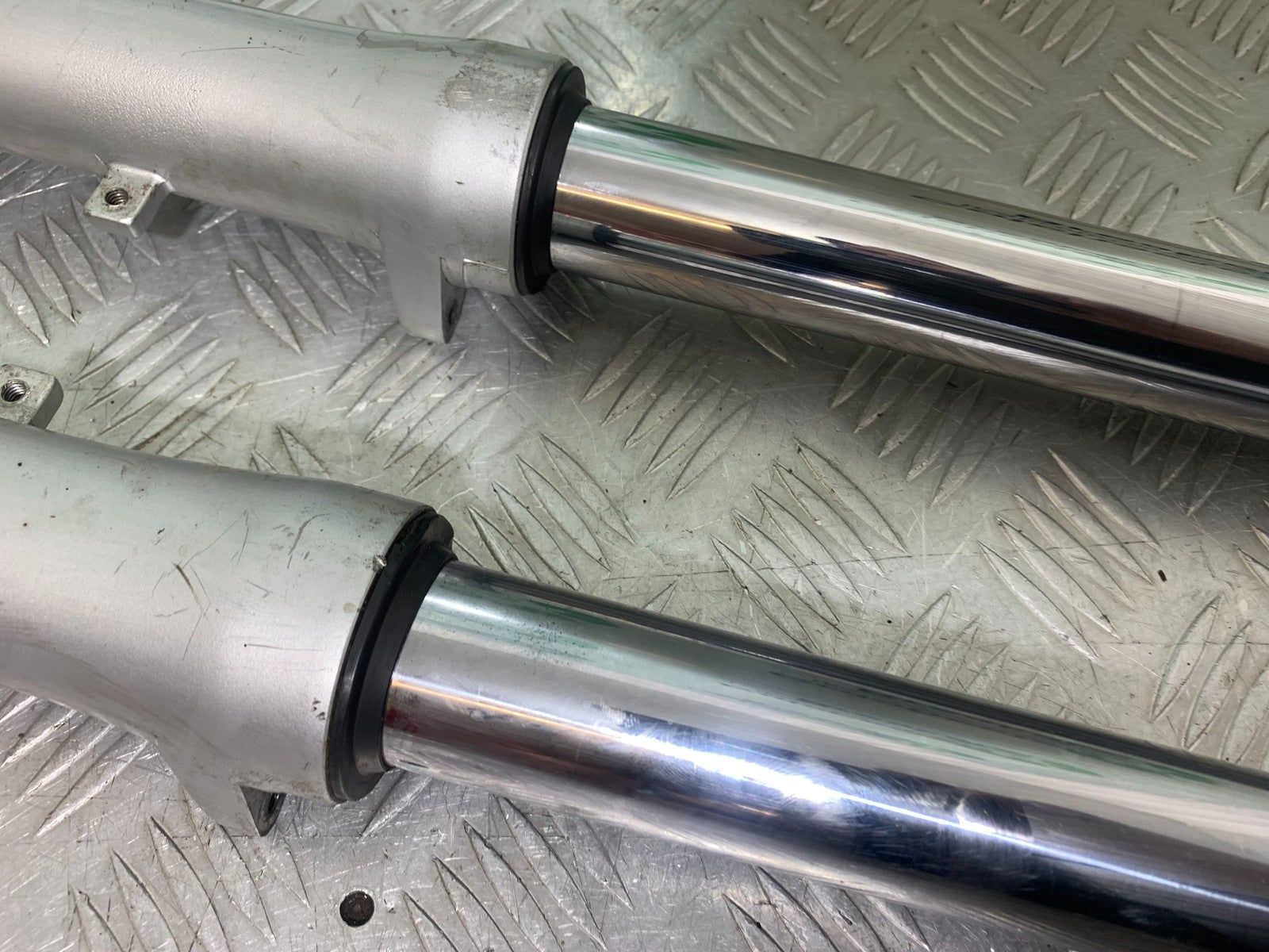 SUZUKI GSX1100 G GSX 1100 G FORKS 1991-1996 (CMB1283)