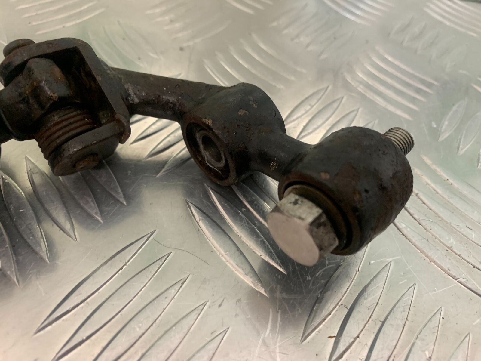 SUZUKI GS750 E GS 750E FRONT LEFT FOOTPEG   YEAR 1979  (STOCK 959)