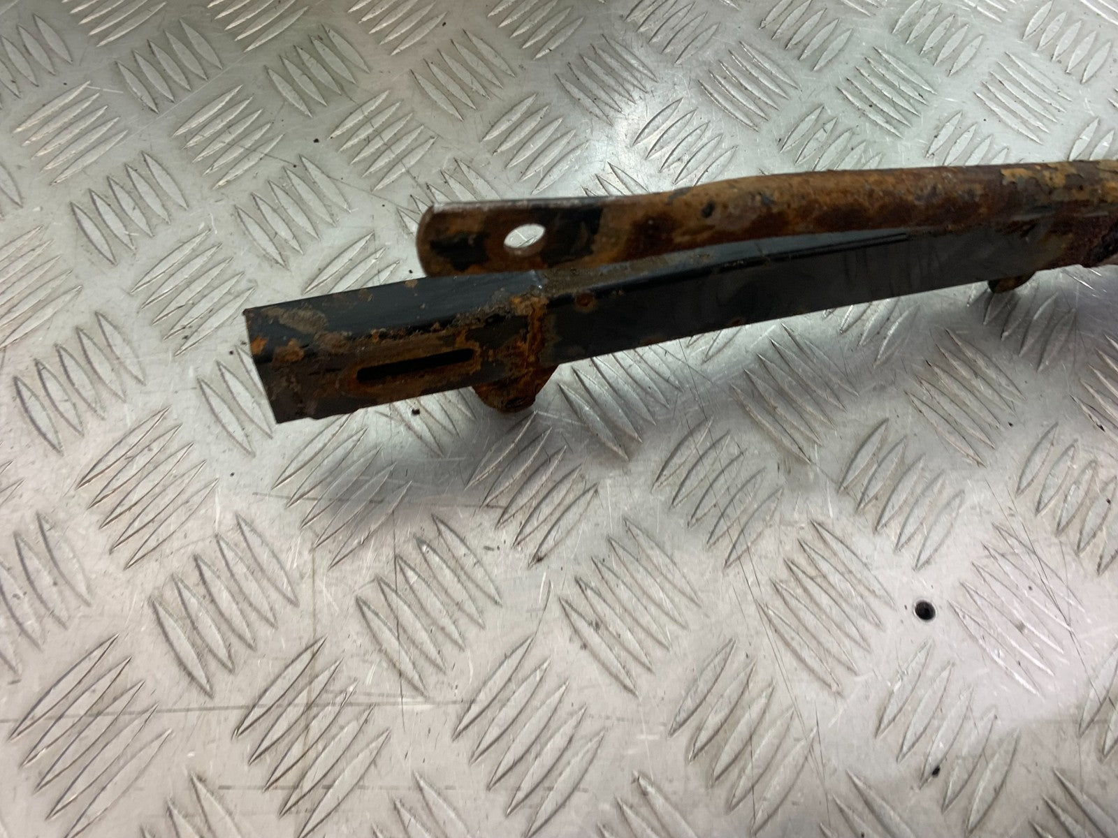 HONDA CBF125 CBF 125 SWINGARM  YEAR 2009-14 (CMB1182)