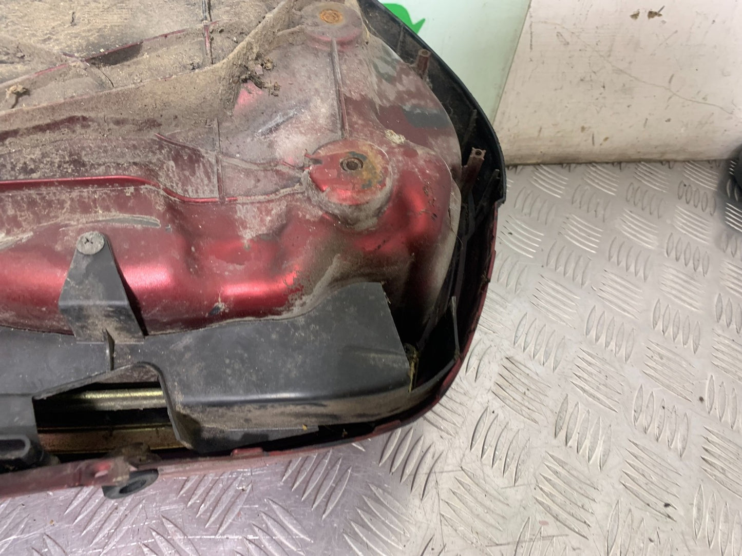 HONDA NT650 V DEAUVILLE LEFT PANNIER   YEAR 1999 (CMB1268)