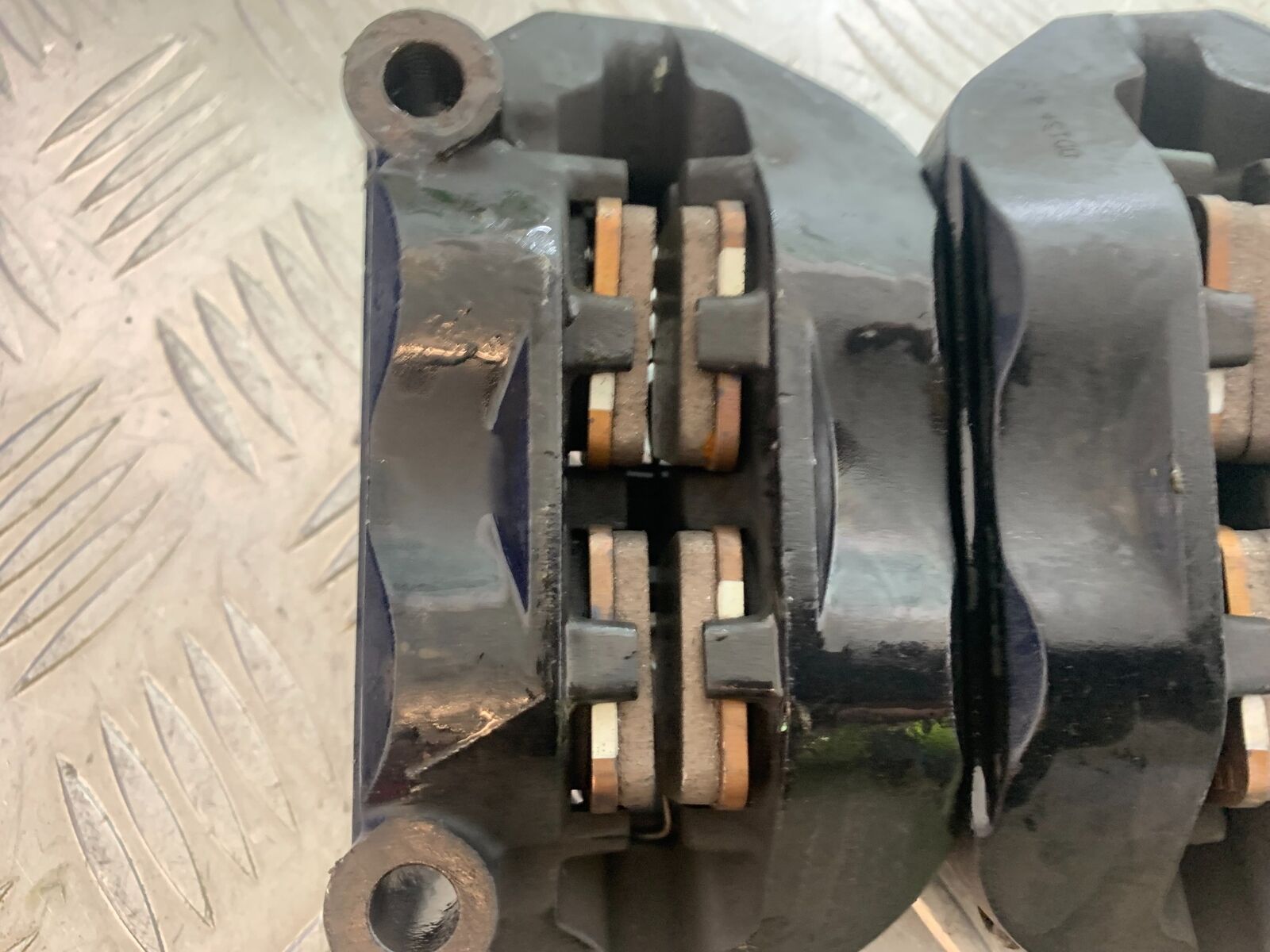 KTM 990 SUPERMOTO T FRONT BRAKE CALIPERS  YEAR 2010-2011  (CMB1127)