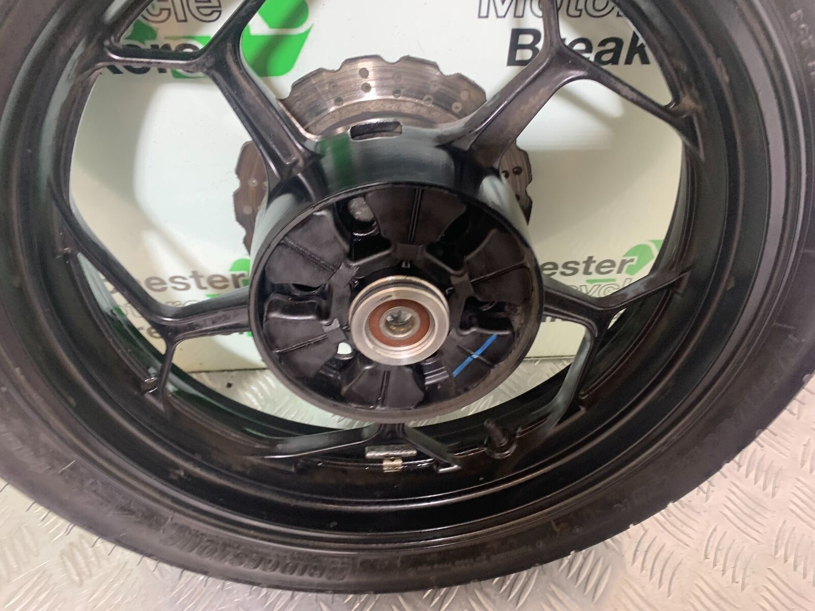 KAWASAKI Z300 ER300 REAR WHEEL (WITH GOOD TYRE)   YEAR 2016-2018  (CMB1056)