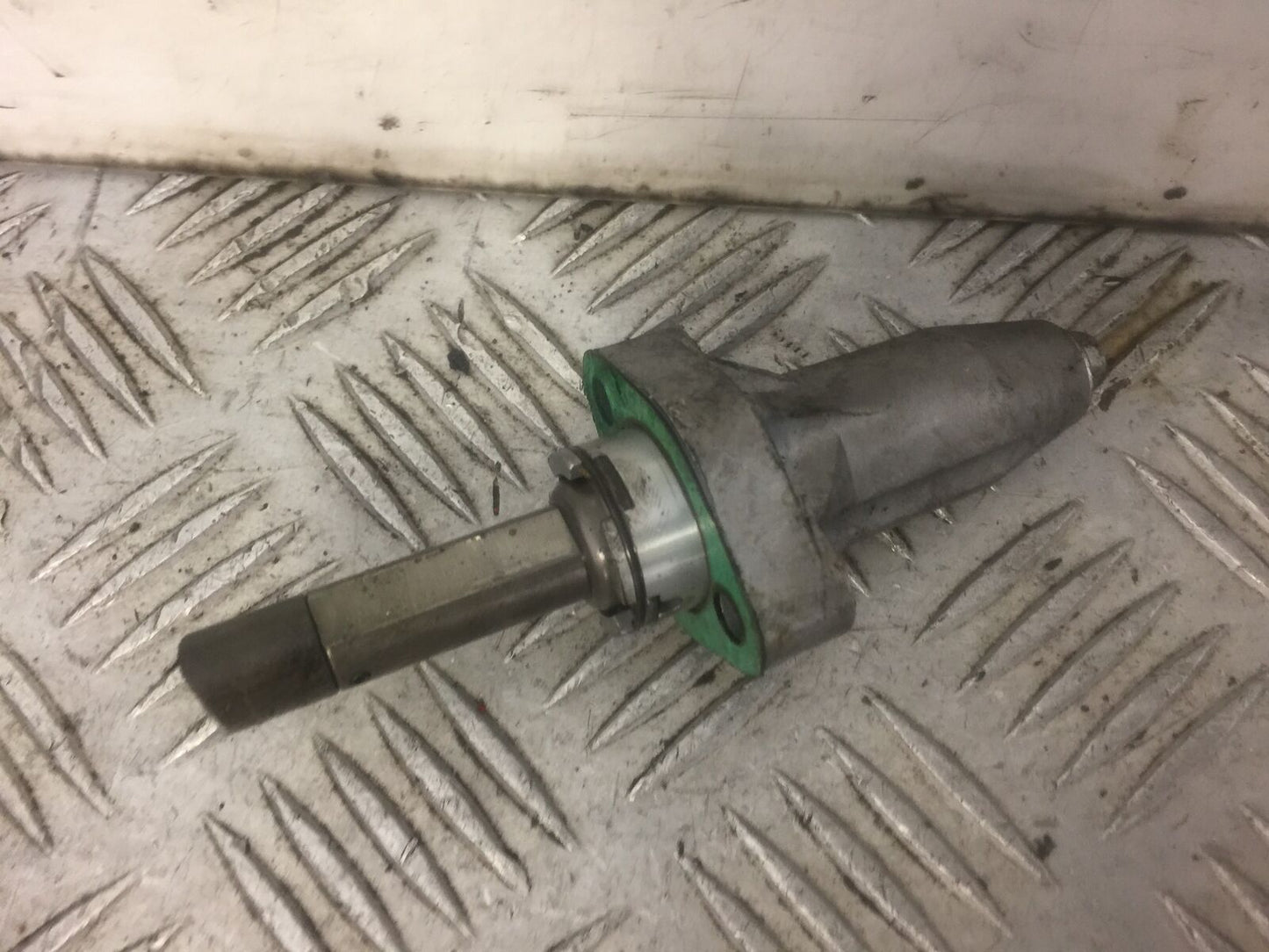 HONDA CBR1100 BLACKBIRD CAM CHAIN ADJUSTER  YEAR 2002 (STOCK 461)