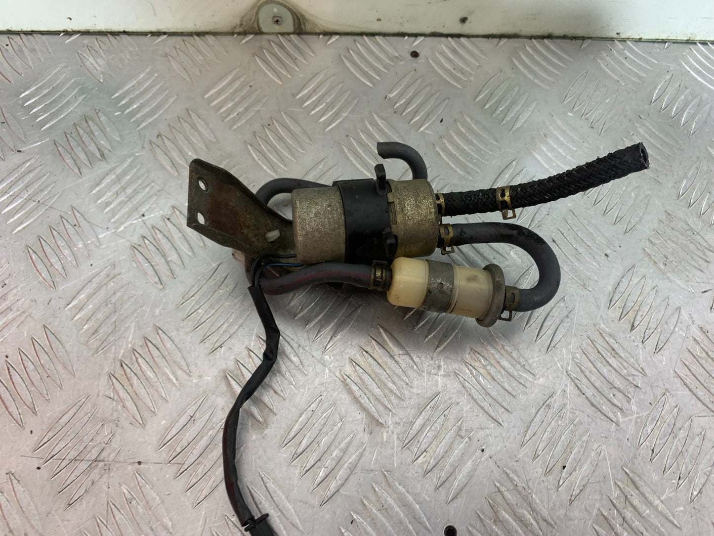 YAMAHA XJ600 XJ 600 DIVERSION PETROL PUMP  1998-2000 (CMB1191)