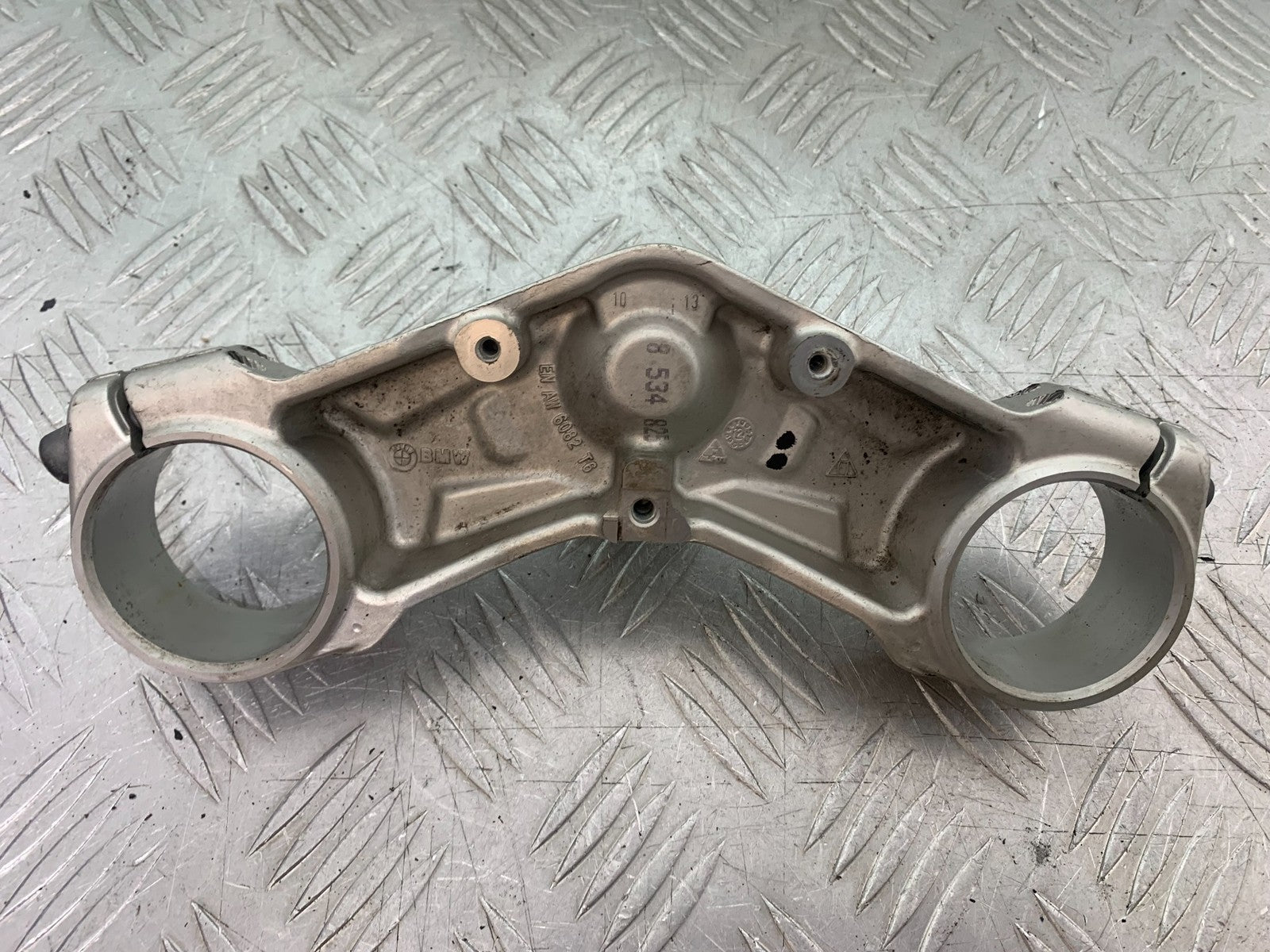 BMW R1200 R 1200 GS BOTTOM YOKE  YEAR 2013-2016 (CMB1257)