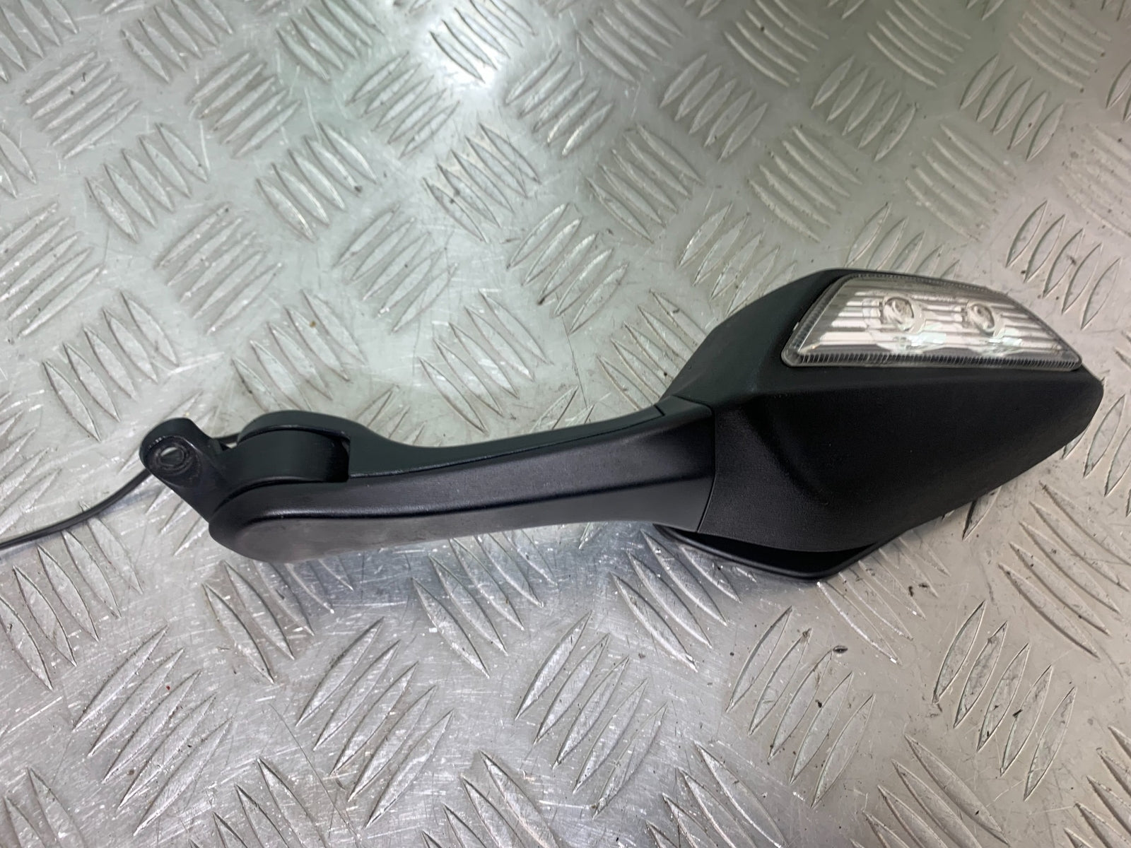 KAWASAKI ZX10R ZX 10R RIGHT MIRROR  YEAR 2011-2015 (CMB1154)
