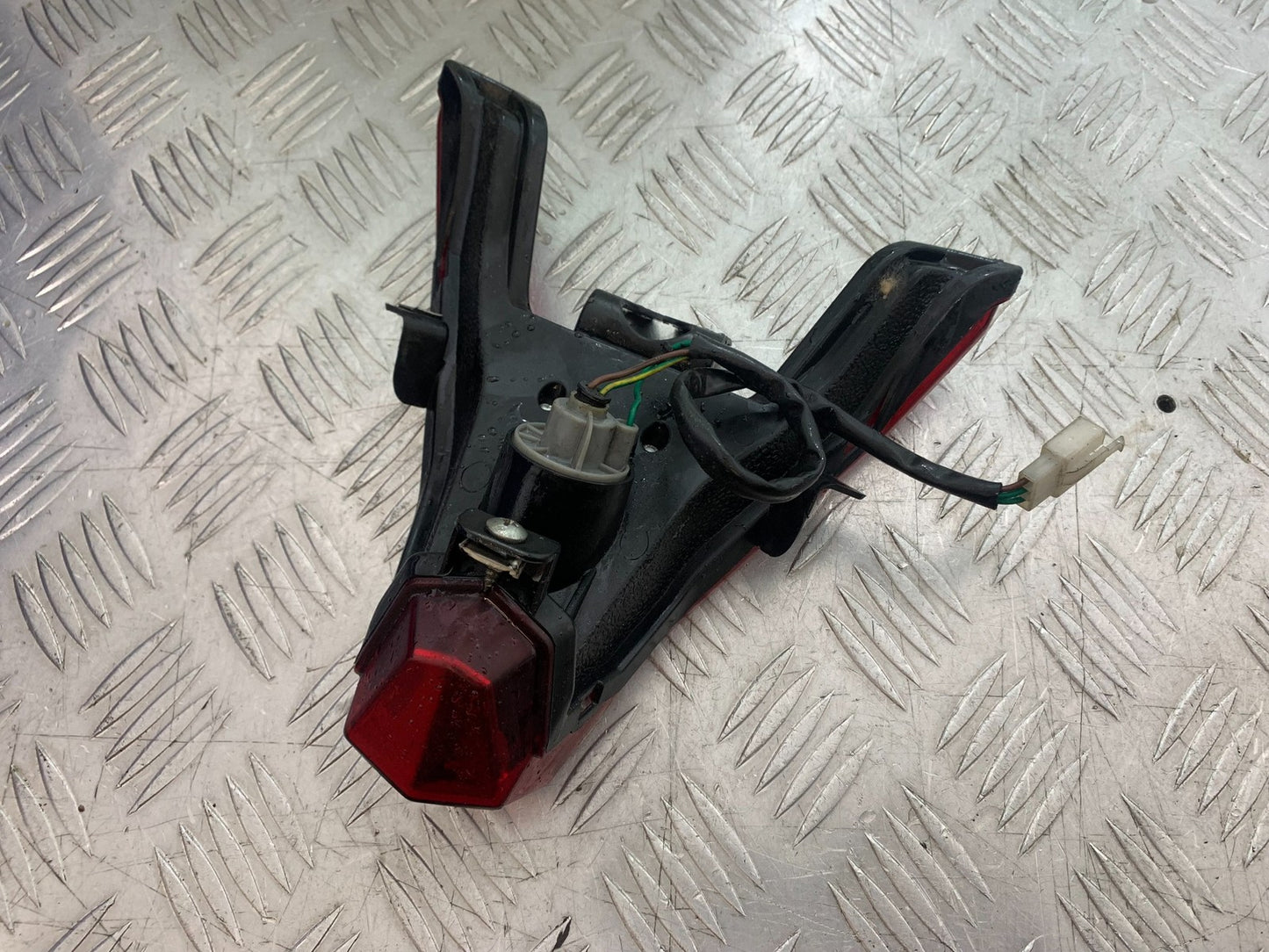 NECO ALEXONE 125 REAR LIGHT  YEAR 2016-2022  (CMB1273)