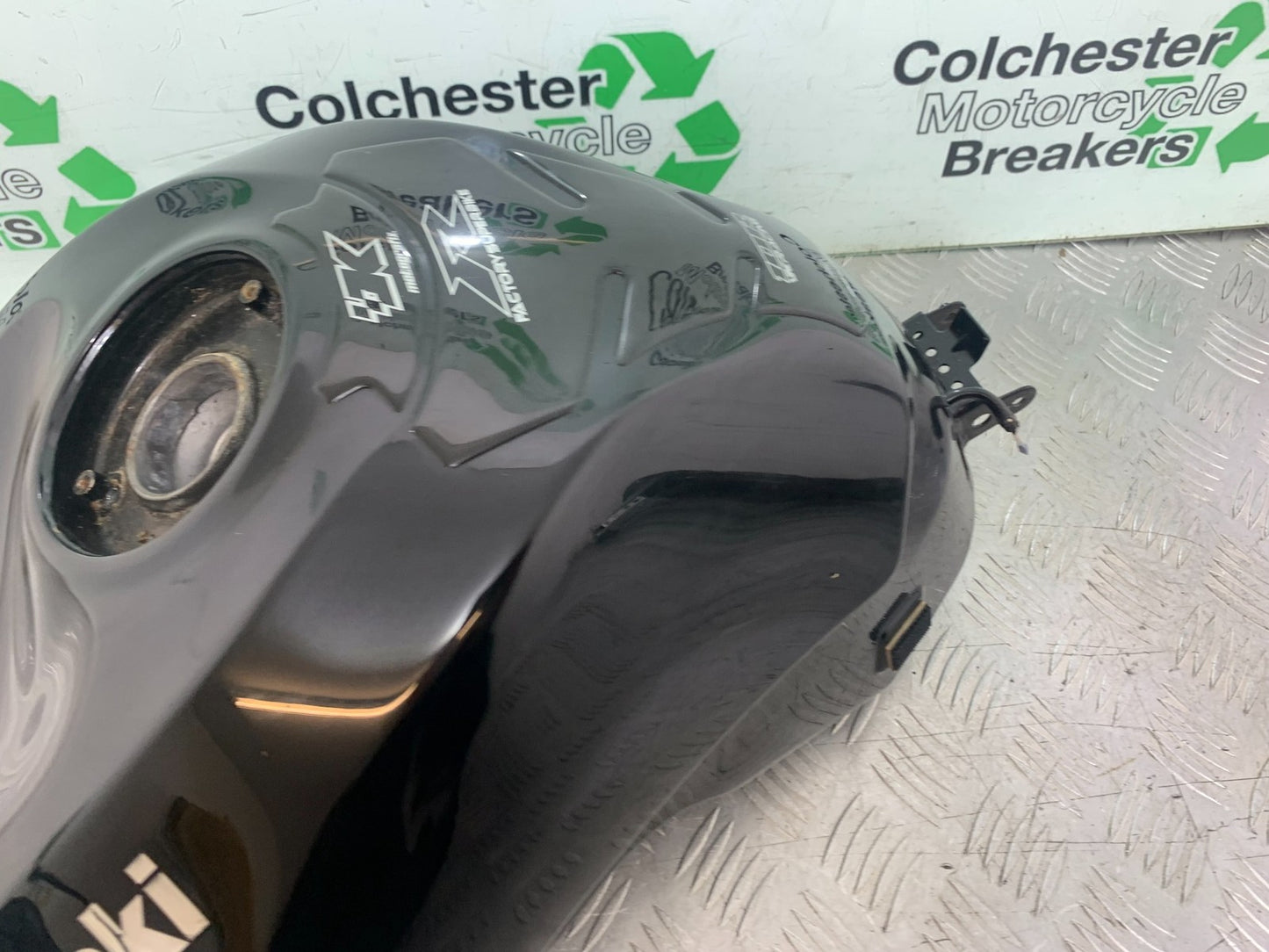 KAWASAKI ZX10R ZX10 R PETROL TANK   2008-2010 (CMB1206)