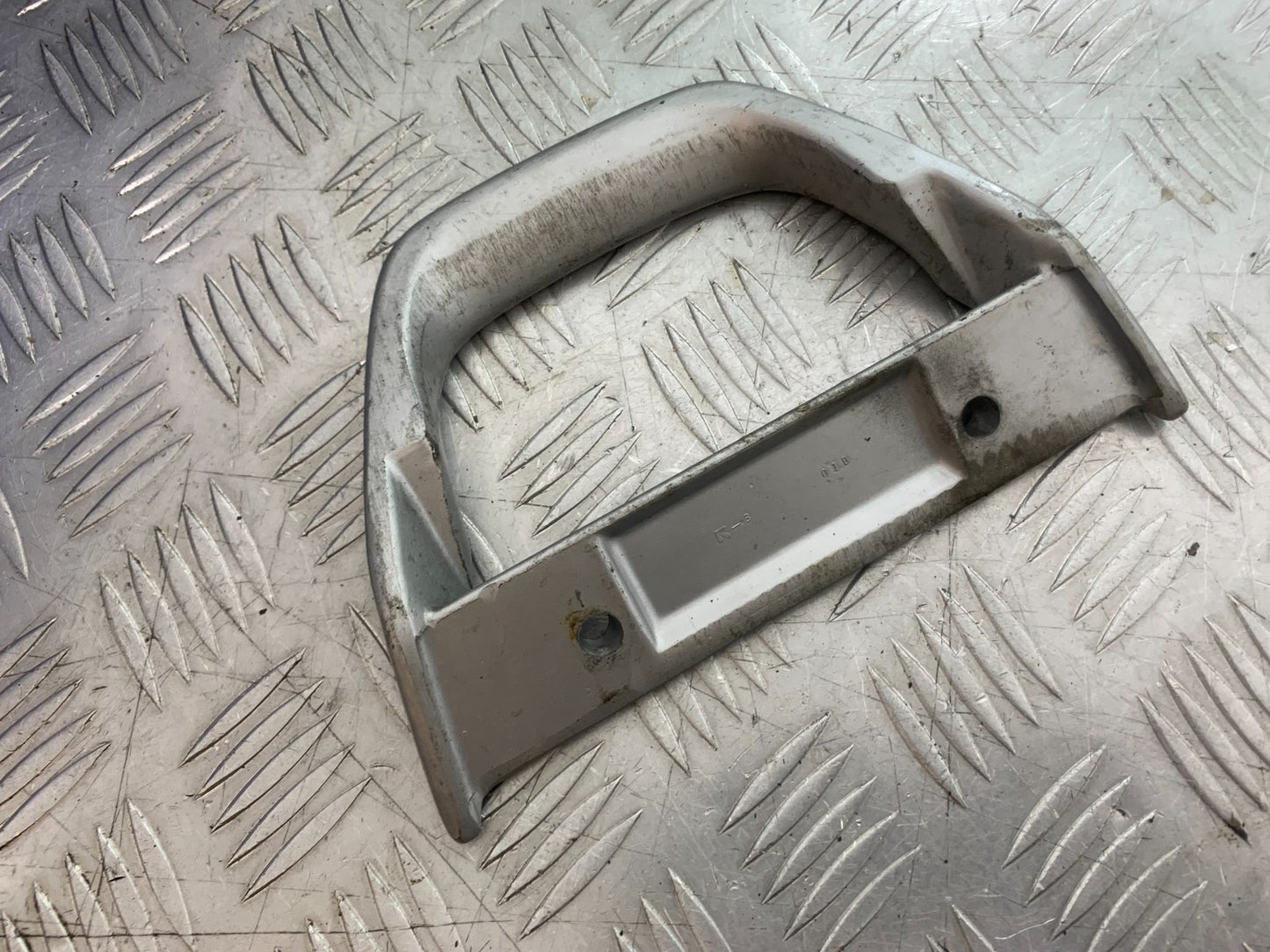 SUZUKI GS500 GS 500 GRAB RAIL  YEAR 2001-2008 (CMB1254)