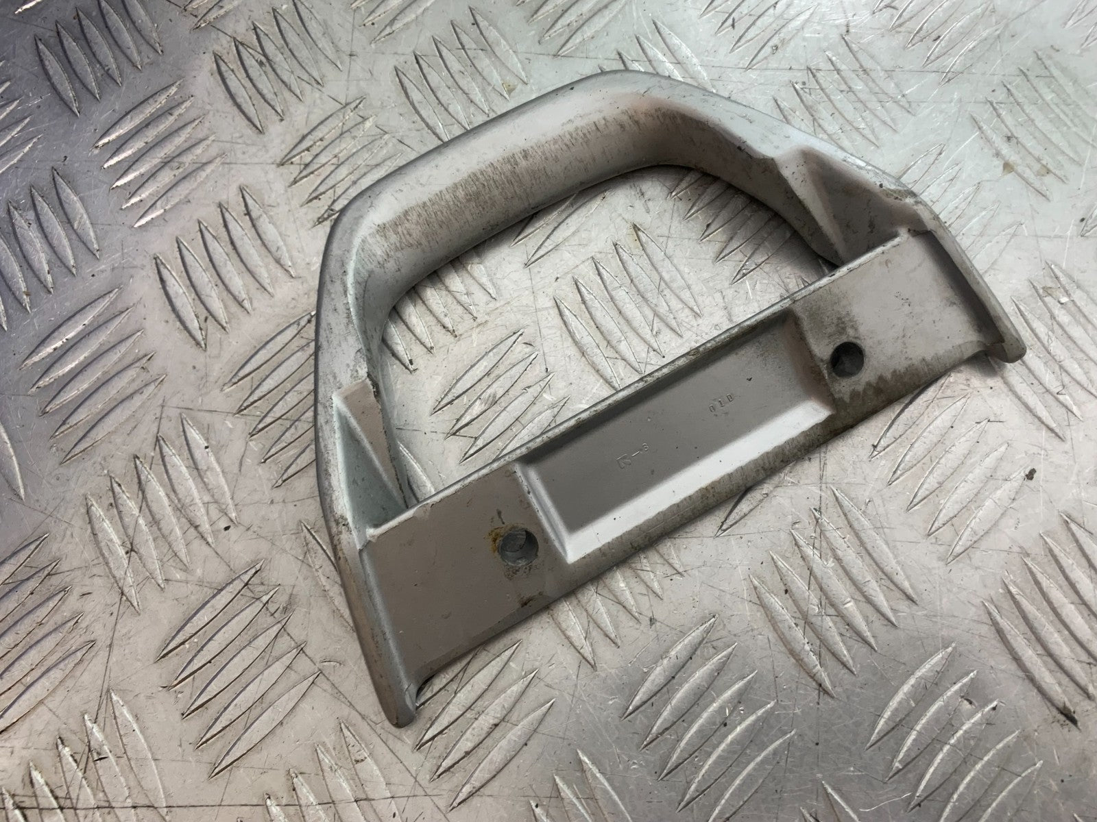 SUZUKI GS500 GS 500 GRAB RAIL  YEAR 2001-2008 (CMB1254)