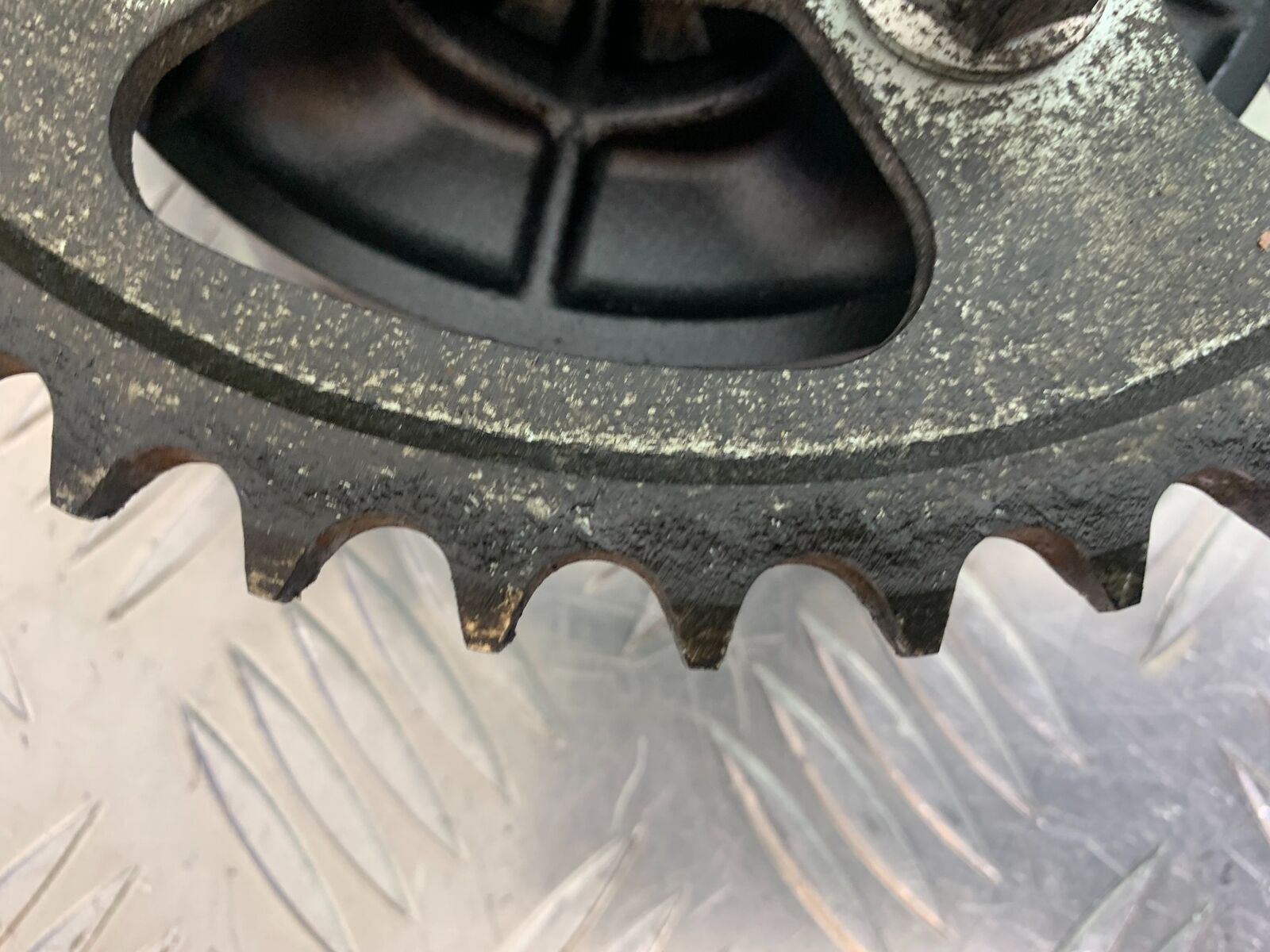 HONDA CRF1000 (DCT) AFRICA TWIN SPROCKET CARRIER  YEAR 2017 (CMB1030)