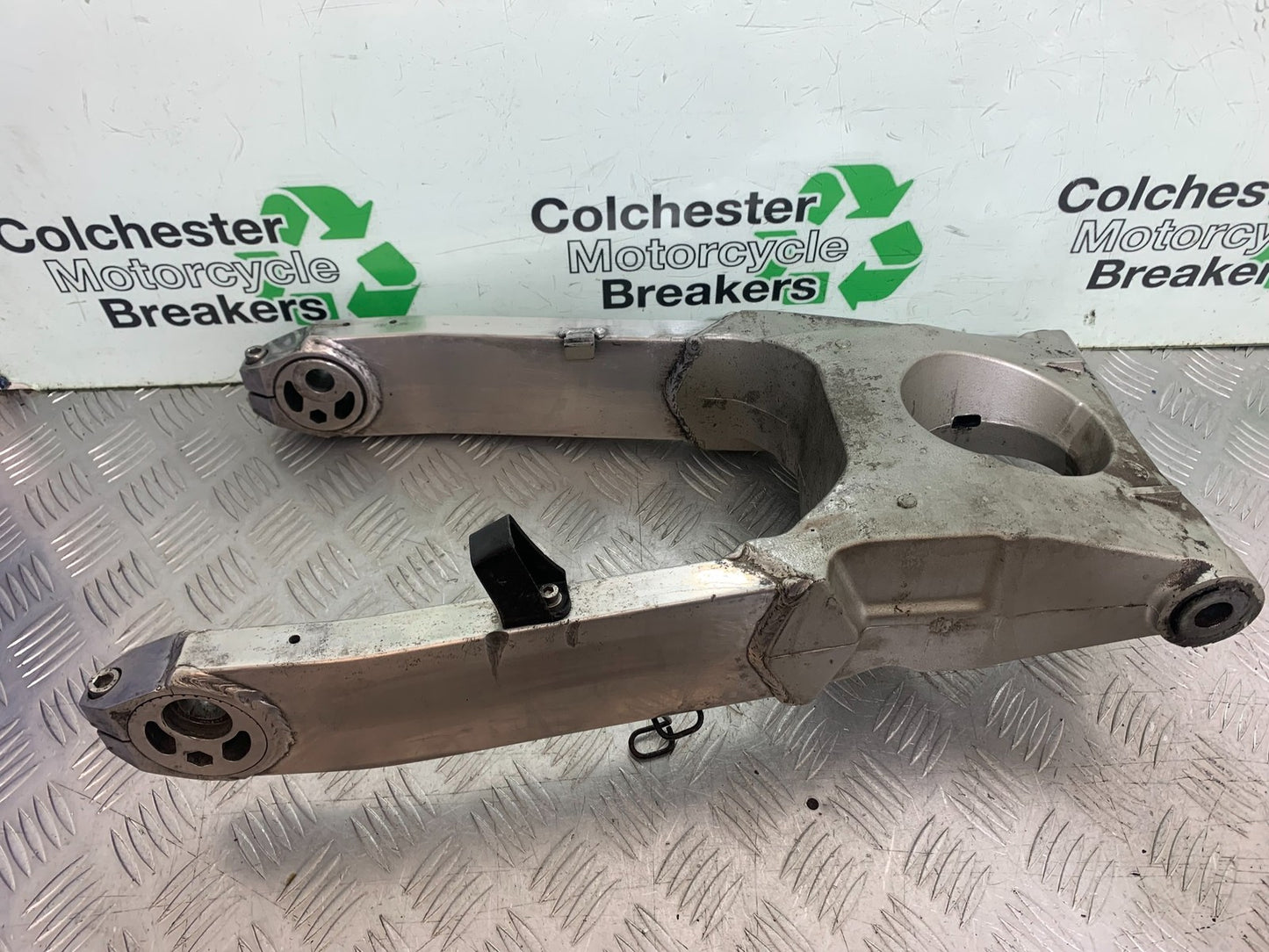 KAWASAKI ZZR1100 D SWINGARM YEAR 1993-2001 (CMB1289)