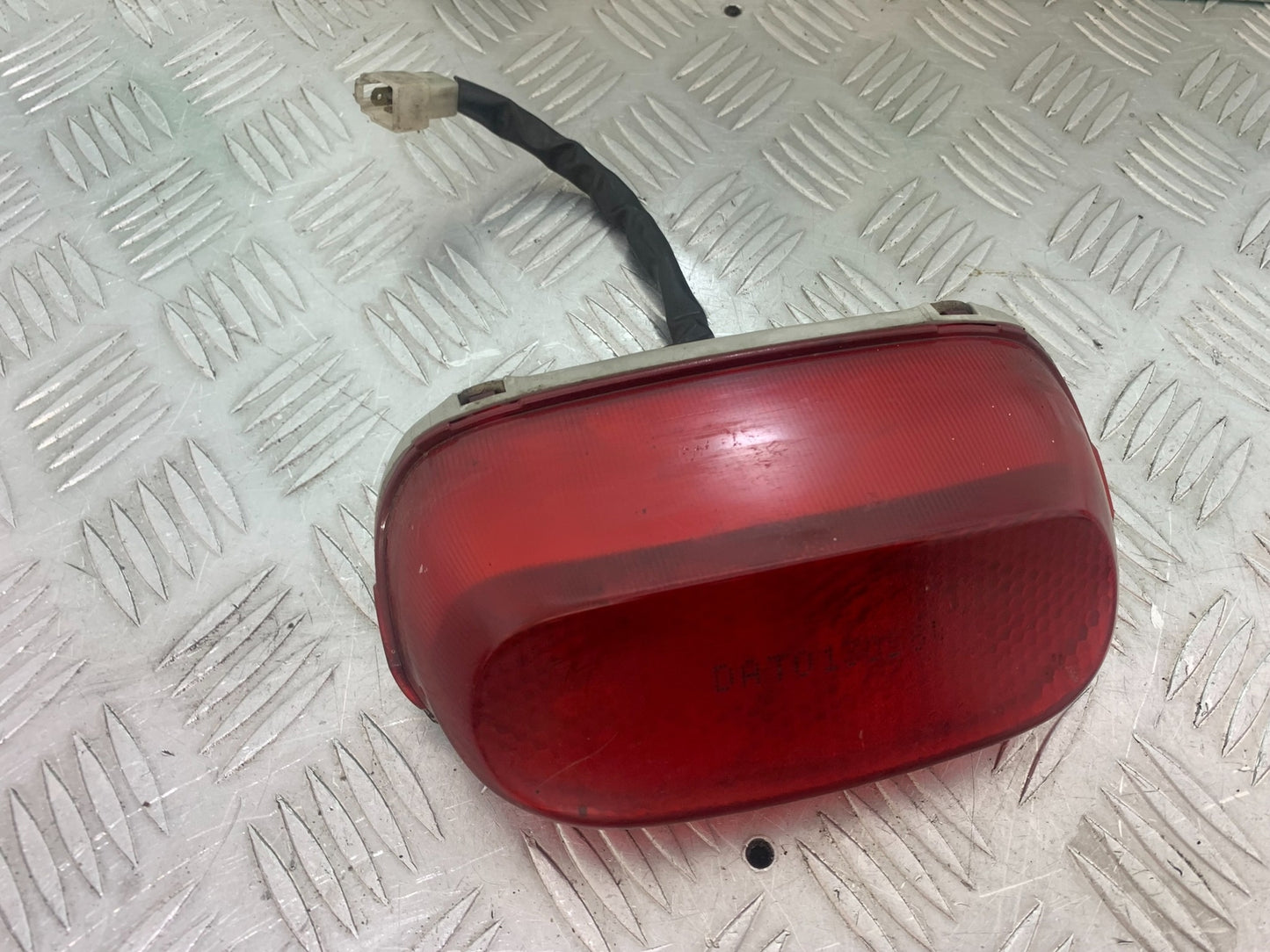 KAWASAKI ZZR1100 D REAR LIGHT  YEAR 1993-2001 (CMB1164)