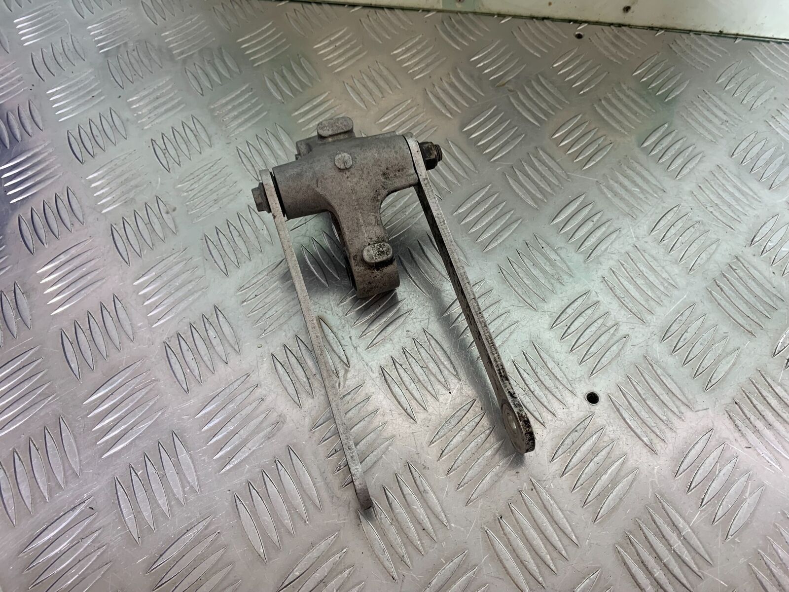 KAWASAKI ZX6R ZX6 R REAR SHOCK LINKAGE  YEAR 2007 2008 (CMB1002)