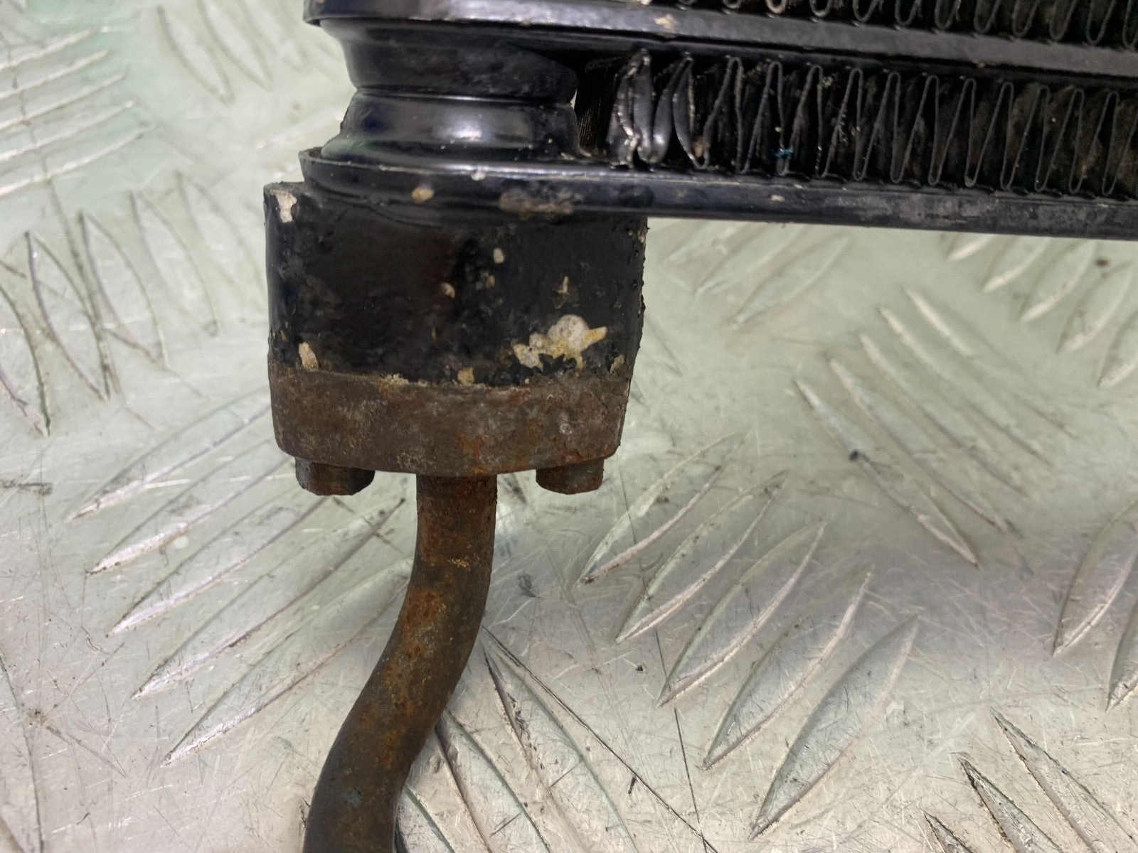 TRIUMPH SPEED TRIPLE R 1050 OIL COOLER AND LINES  2009 (CMB1183)