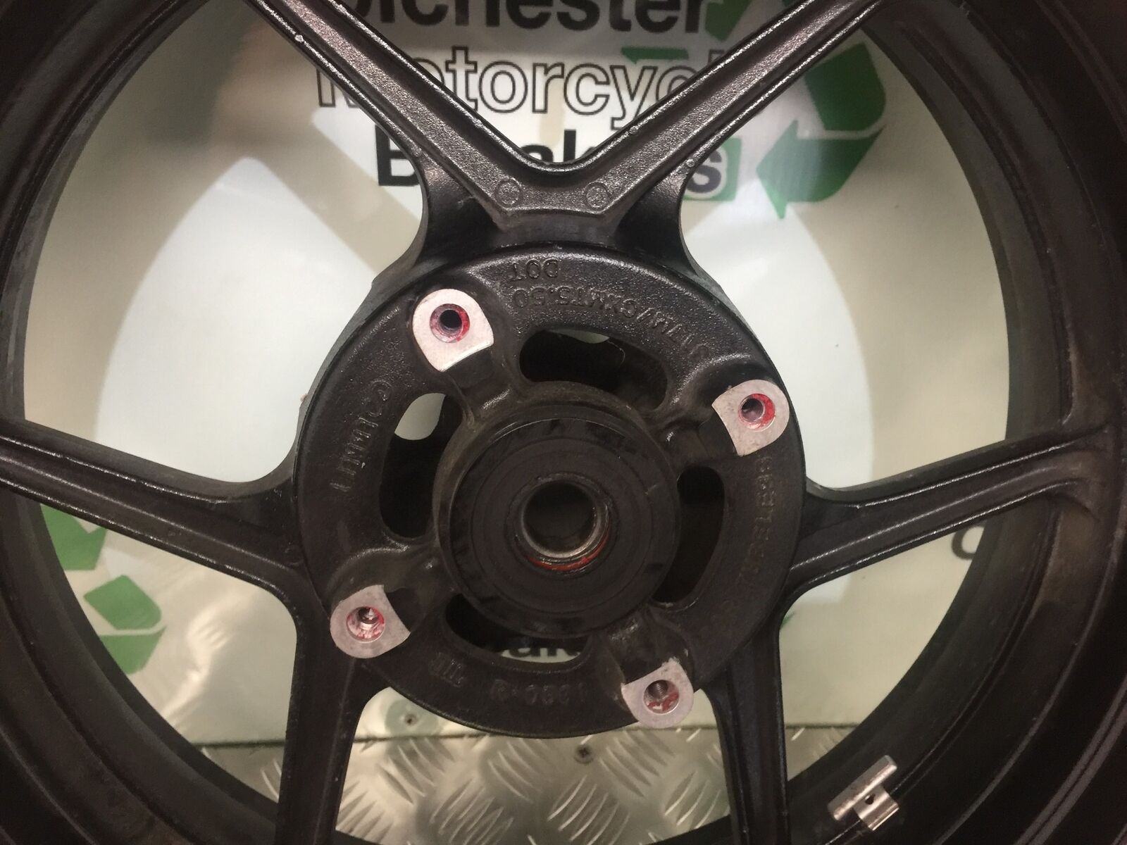 KAWASAKI VERSYS 1000 KLZ 1000 REAR WHEEL YEAR  2015-2018 (STOCK 912)