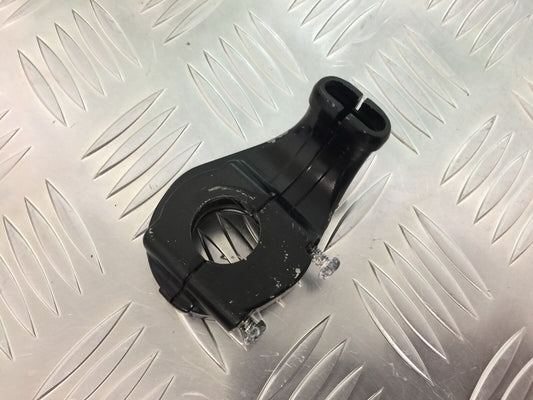 KAWASAKI Z1000 Z 1000 THROTTLE HOUSING  YEAR 2007-2009  (STOCK 927)