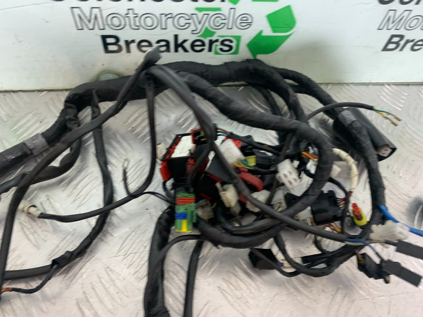 APRILIA SL750 SL 750 SHIVER WIRING LOOM  YEAR 2008-2016 (CMB1242)