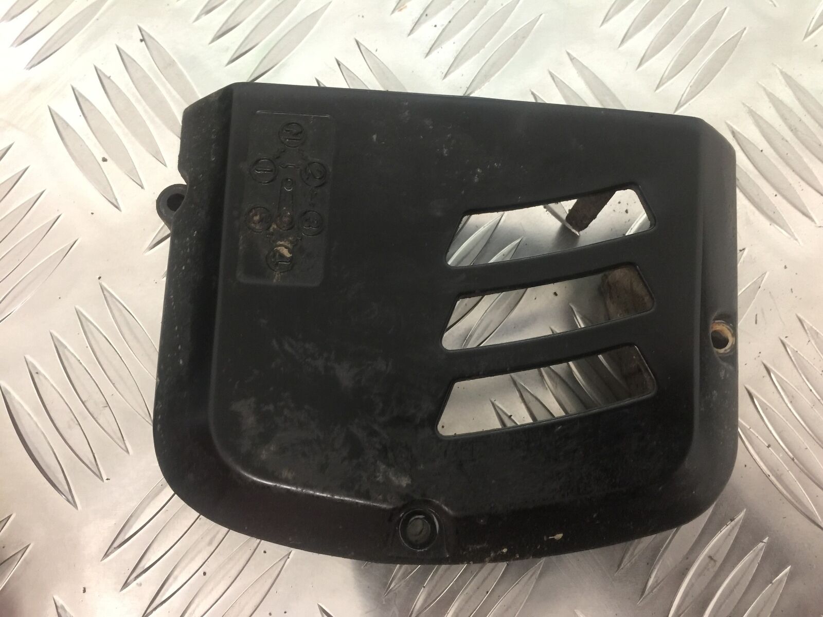 MUTT MONGREL 125 SPROCKET COVER YEAR 2016-2020 (STOCK 910)