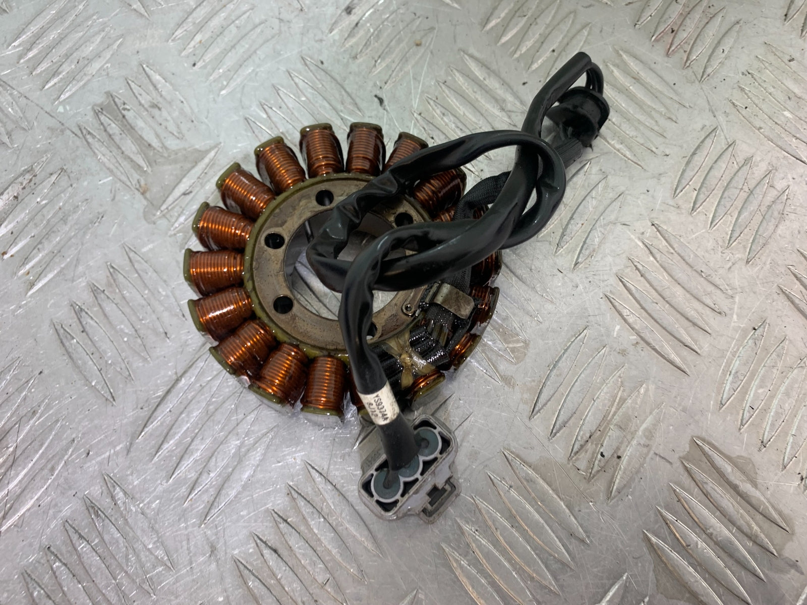 KTM 790 DUKE GENERATOR COVER  YEAR 2018-2021  (CMB11150)