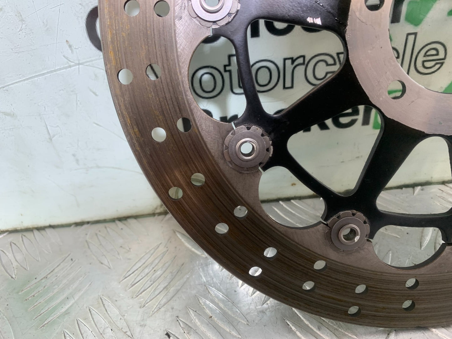 KTM 690 DUKE R LC4 FRONT BRAKE DISC YEAR 2012-2015  (CMB1180)