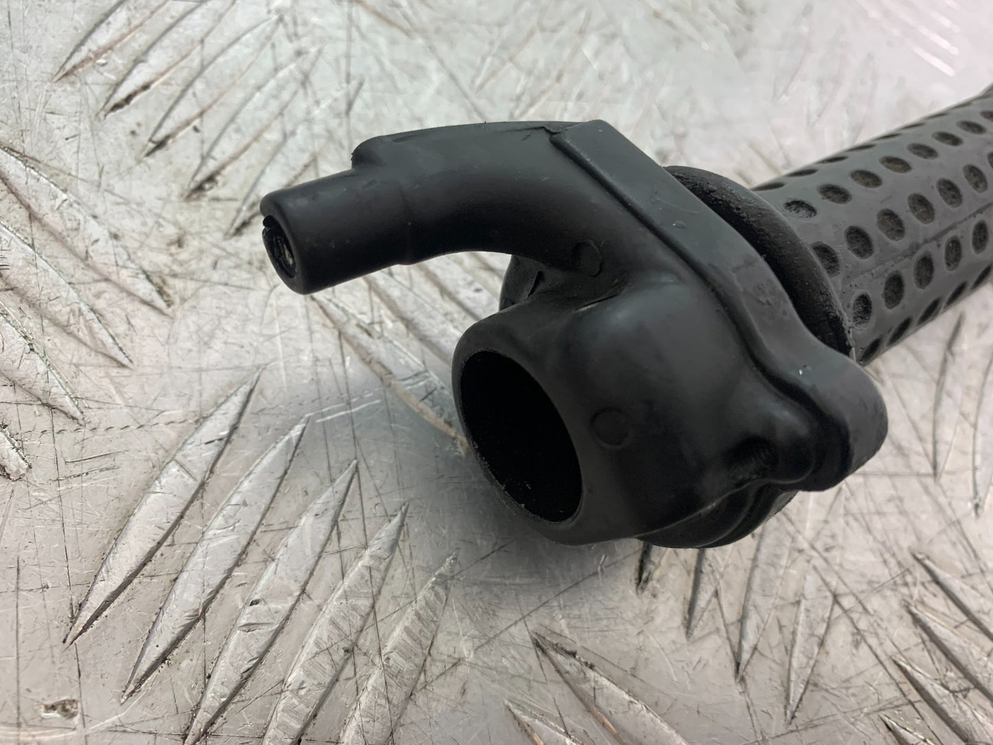 PIAGGIO VESPA LX50 LX S 50 THROTTLE AND GRIP YEAR 2007-2016 (CMB1290)