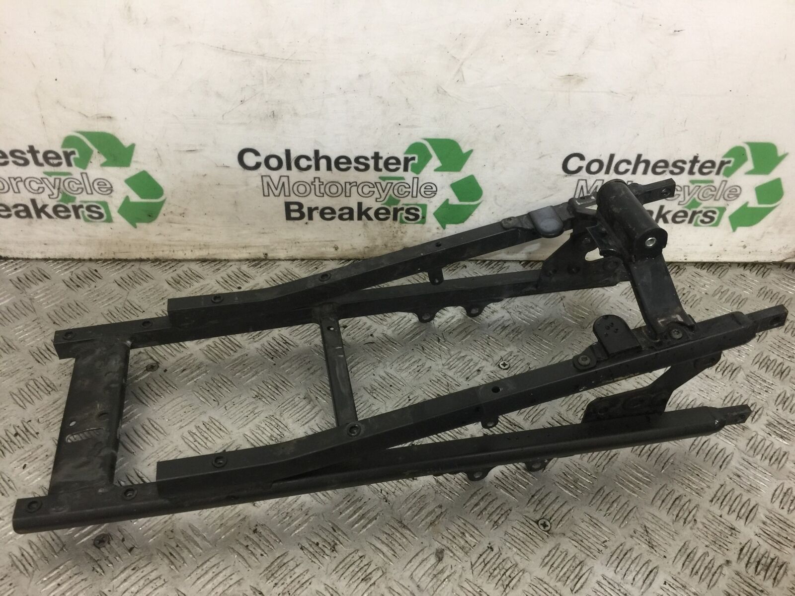 YAMAHA FZ1-N REAR SUBFRAME  YEAR 2006-2012  (STOCK 787)