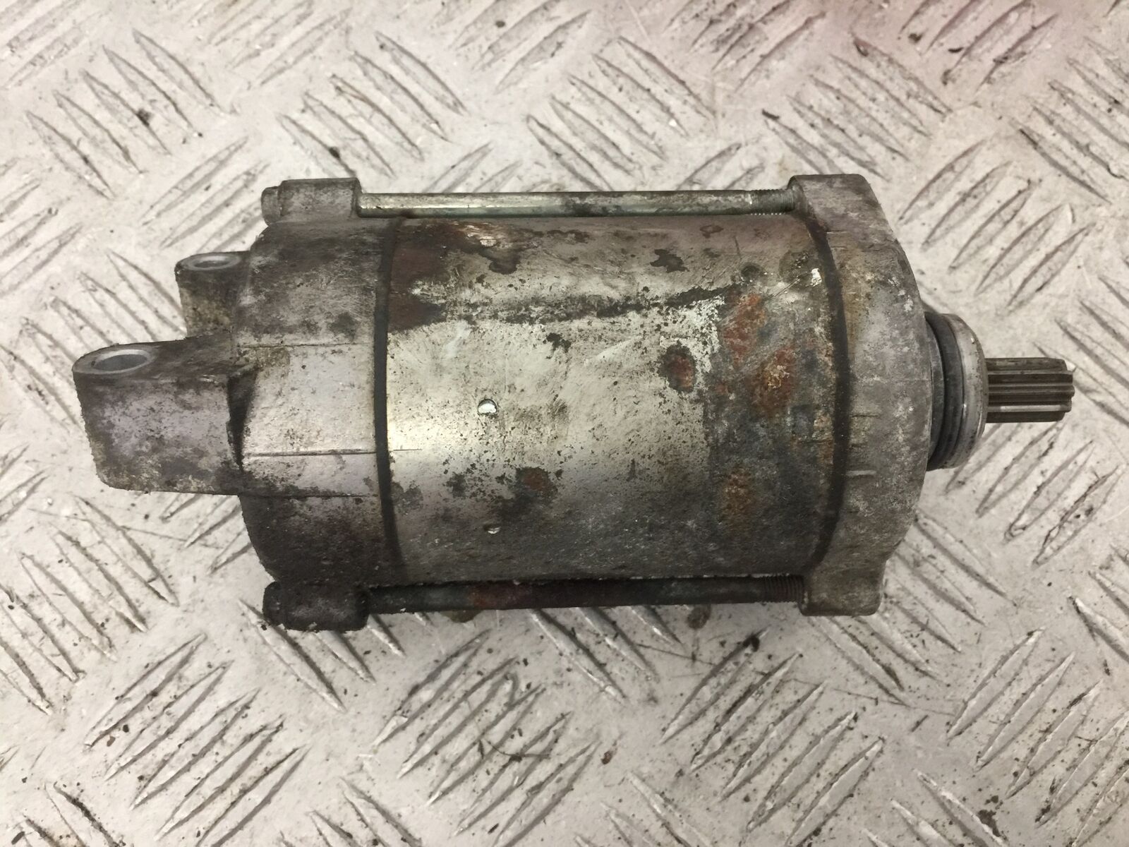 HONDA NT650 V DEAUVILLE STARTER MOTOR  YEAR 1998-06 (STOCK NO 843)