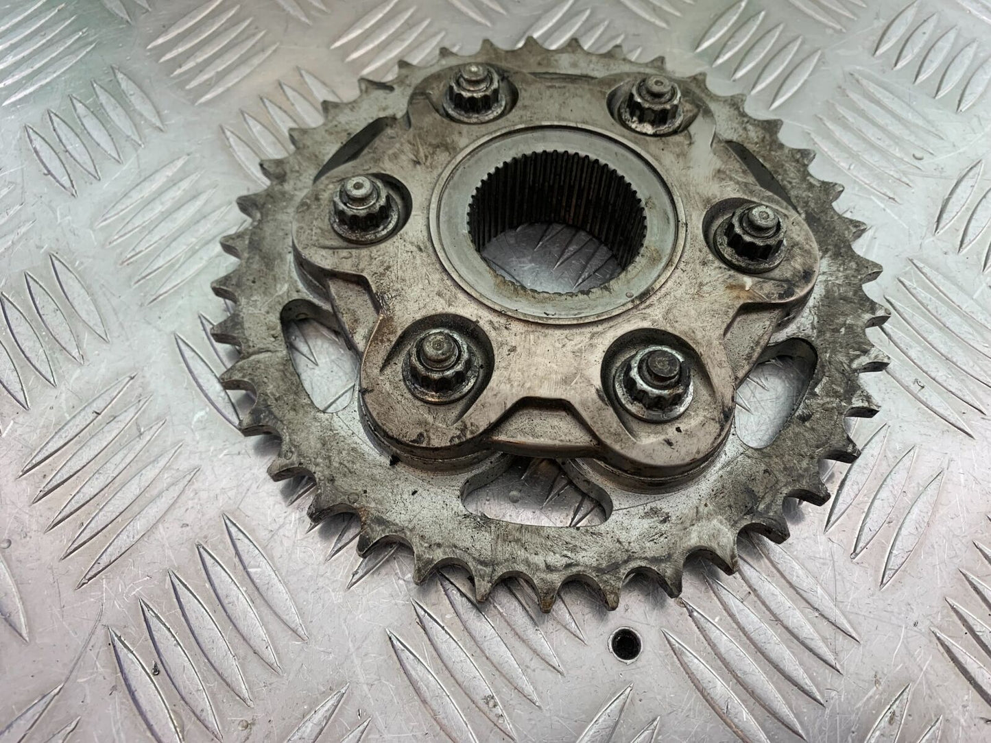 DUCATI 1199 PANIGALE REAR SPROCKET CARRIER YEAR 2012-2014 (CMB1047)