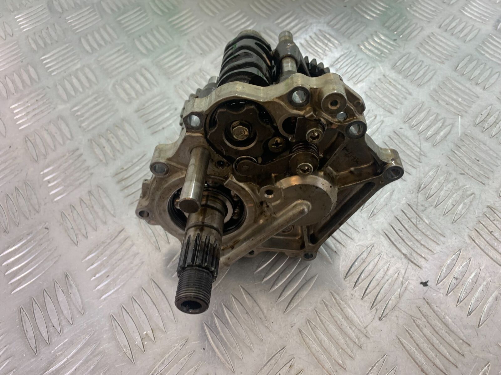 KAWASAKI EN650 VULCAN GEARBOX  YEAR 2017-2021 (CMB1060)