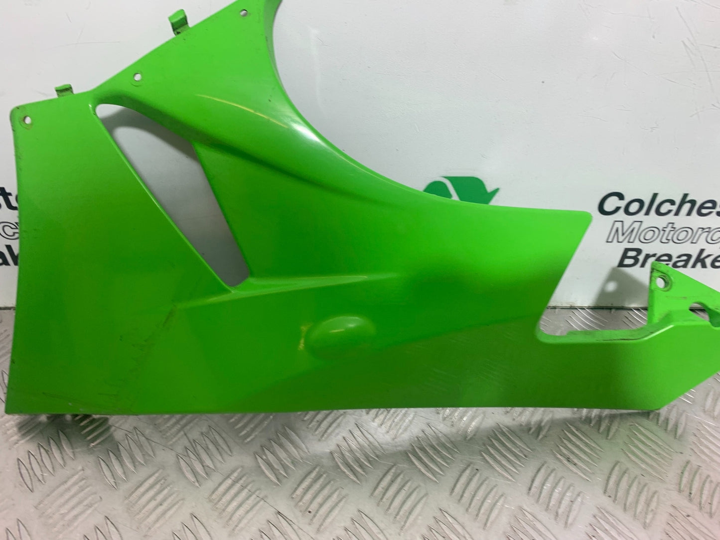 KAWASAKI ZX6R LEFT LOWER FAIRING PANEL  YEAR 2009-2012 (CMB1136)