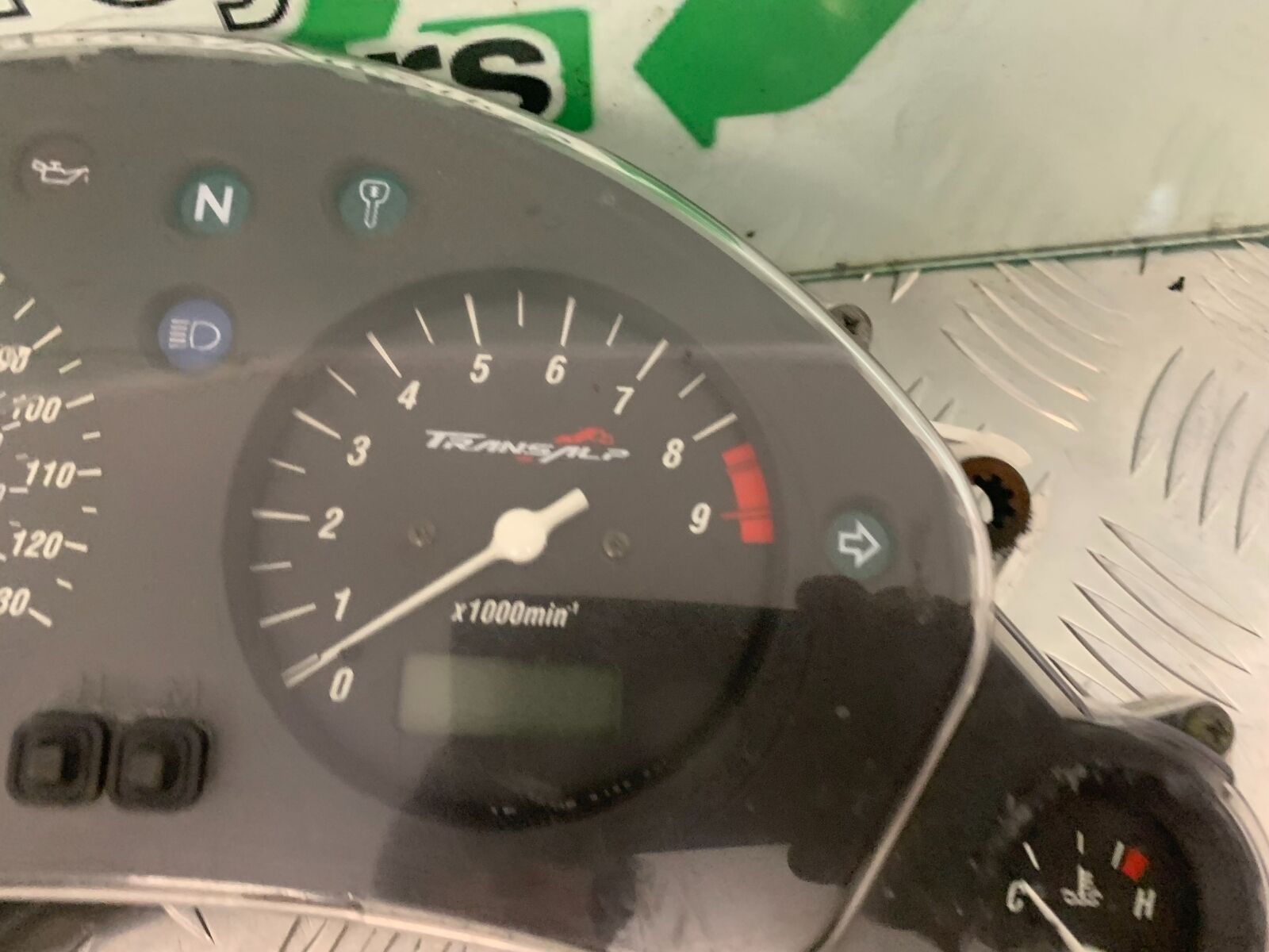 HONDA XL650 V TRANSALP CLOCKS SPEEDO DASH YEAR 2001-2006 (STOCK 975)