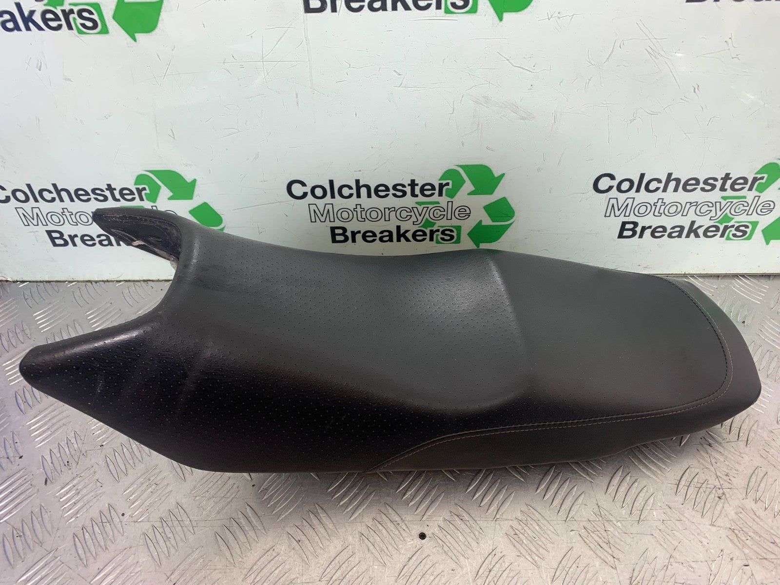 YAMAHA YBR125 YBR 125 SEAT  YEAR 2010-2017 (CMB1252)
