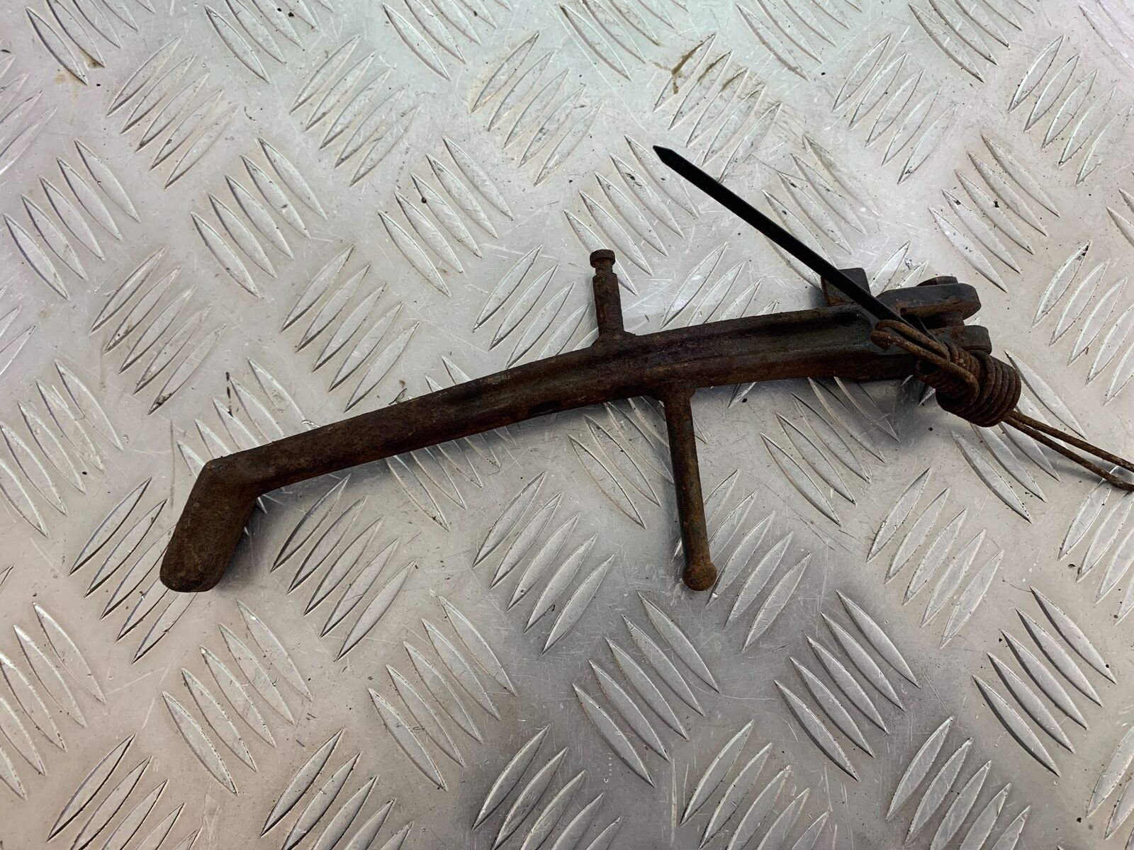 SUZUKI RF900 RF 900 SIDE STAND  YEAR 1994-1999 (CMB1020)