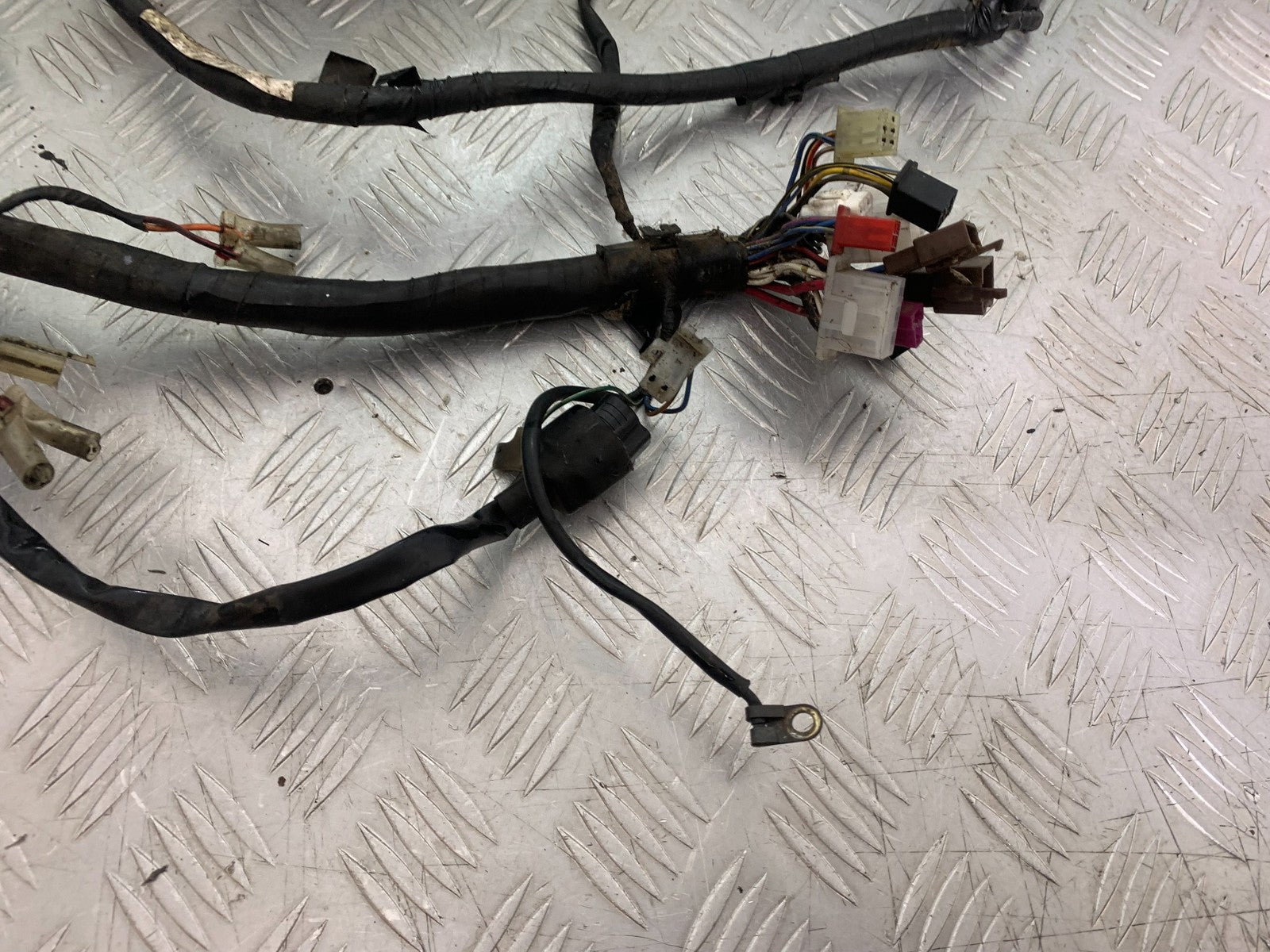 YAMAHA FZS600 FAZER 600 WIRING LOOM   YEAR 1998-2001 (CMB1267)