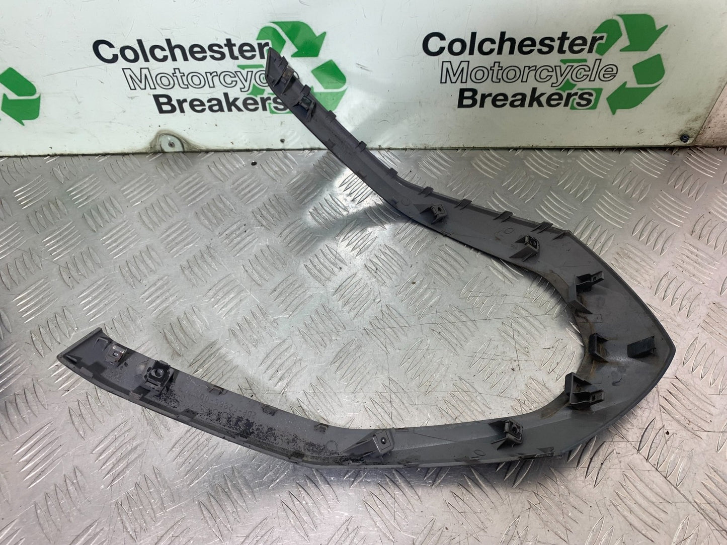 YAMAHA XMAX 125 XMAX-125 INFILL COVER YEAR 2015-2020  (CMB1266)