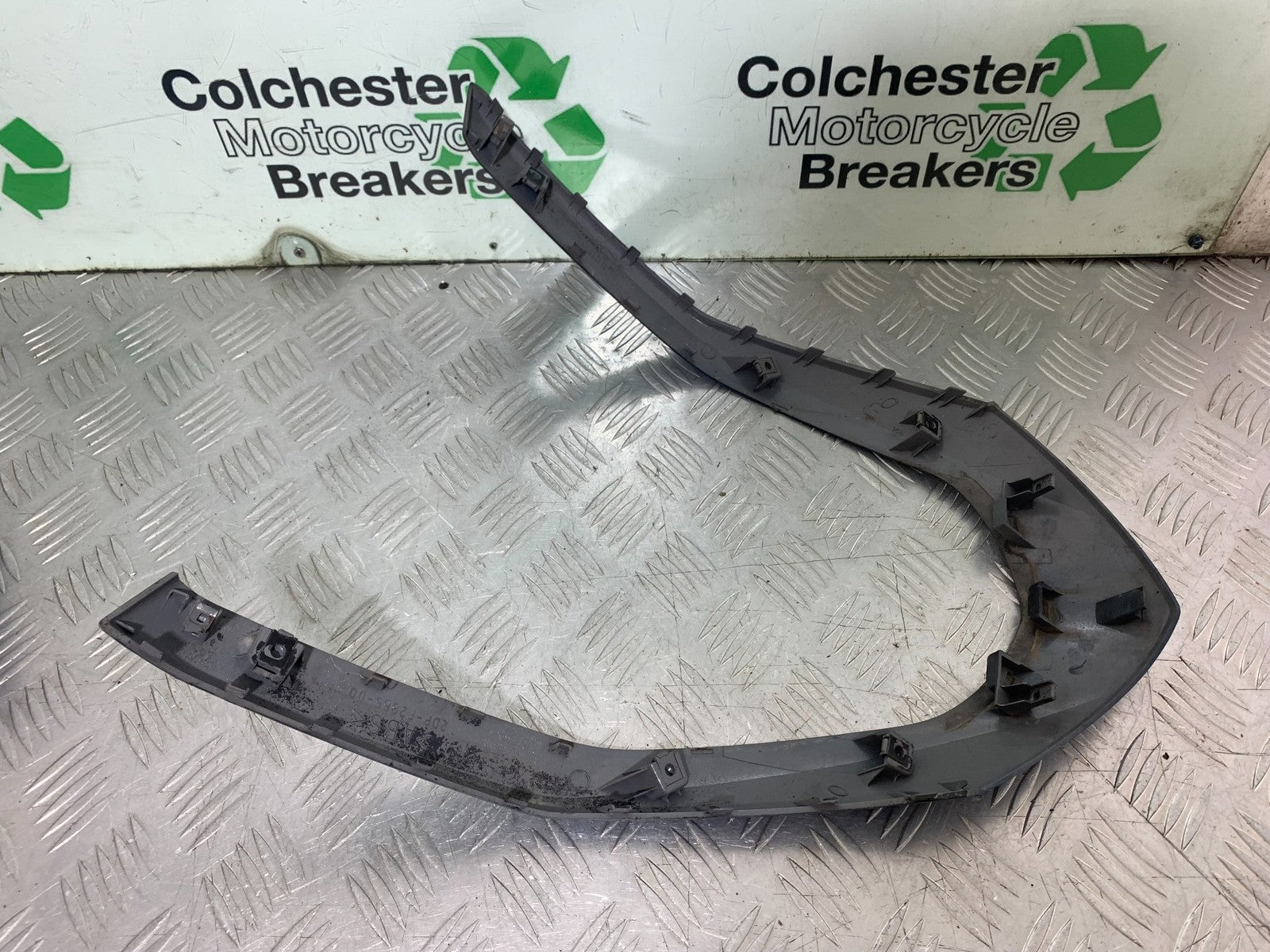 YAMAHA XMAX 125 XMAX-125 INFILL COVER YEAR 2015-2020  (CMB1266)