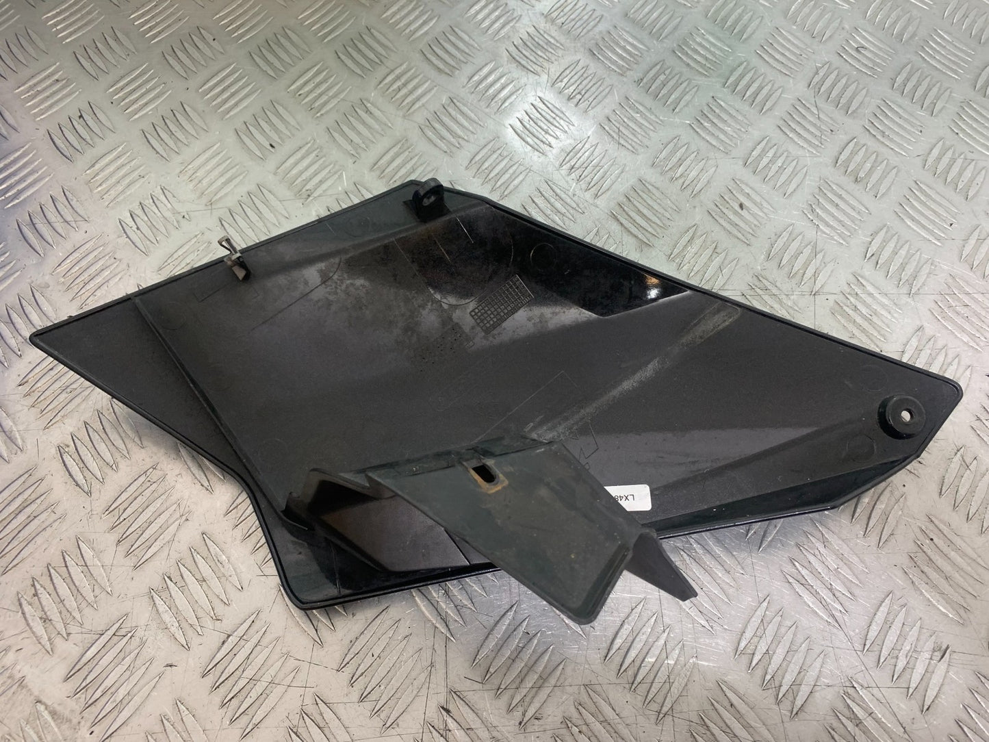 KTM 990 SUPER DUKE LEFT TANK PANEL YEAR 2007-2011  (CMB1207)