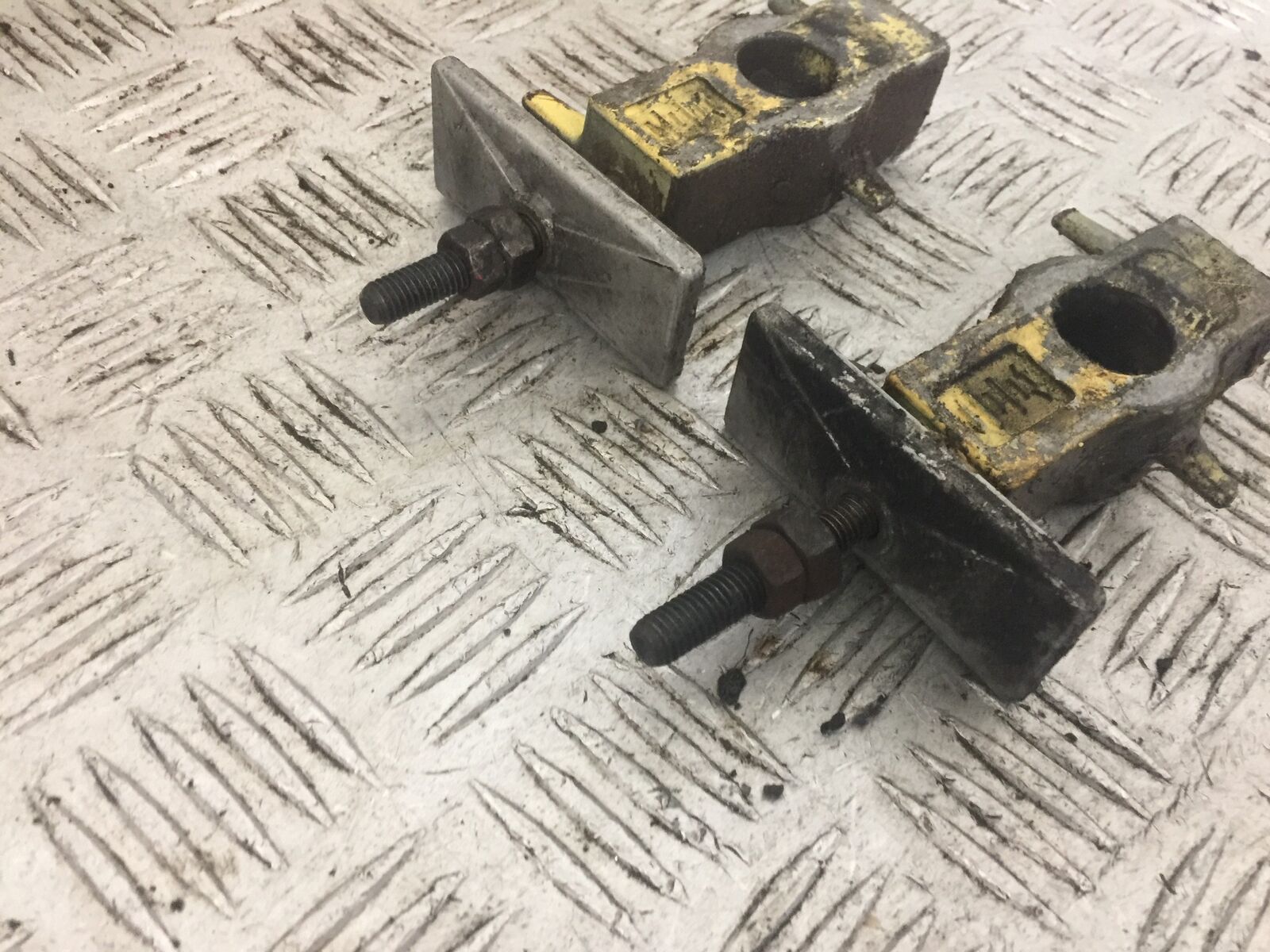 HONDA CBR600 CBR 600 CHAIN ADJUSTERS   YEAR 1996 (STOCK 798)