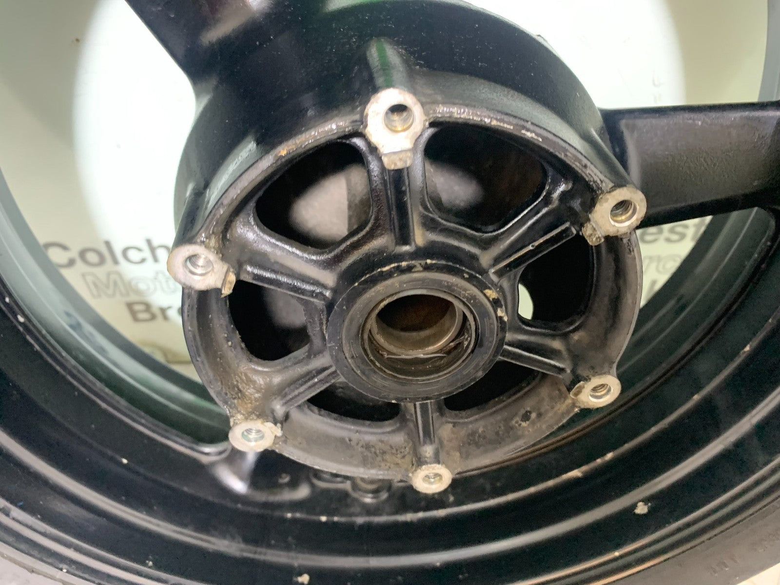 YAMAHA FZS1000 FAZER REAR WHEEL   YEAR 2001-05 (CMB1275)