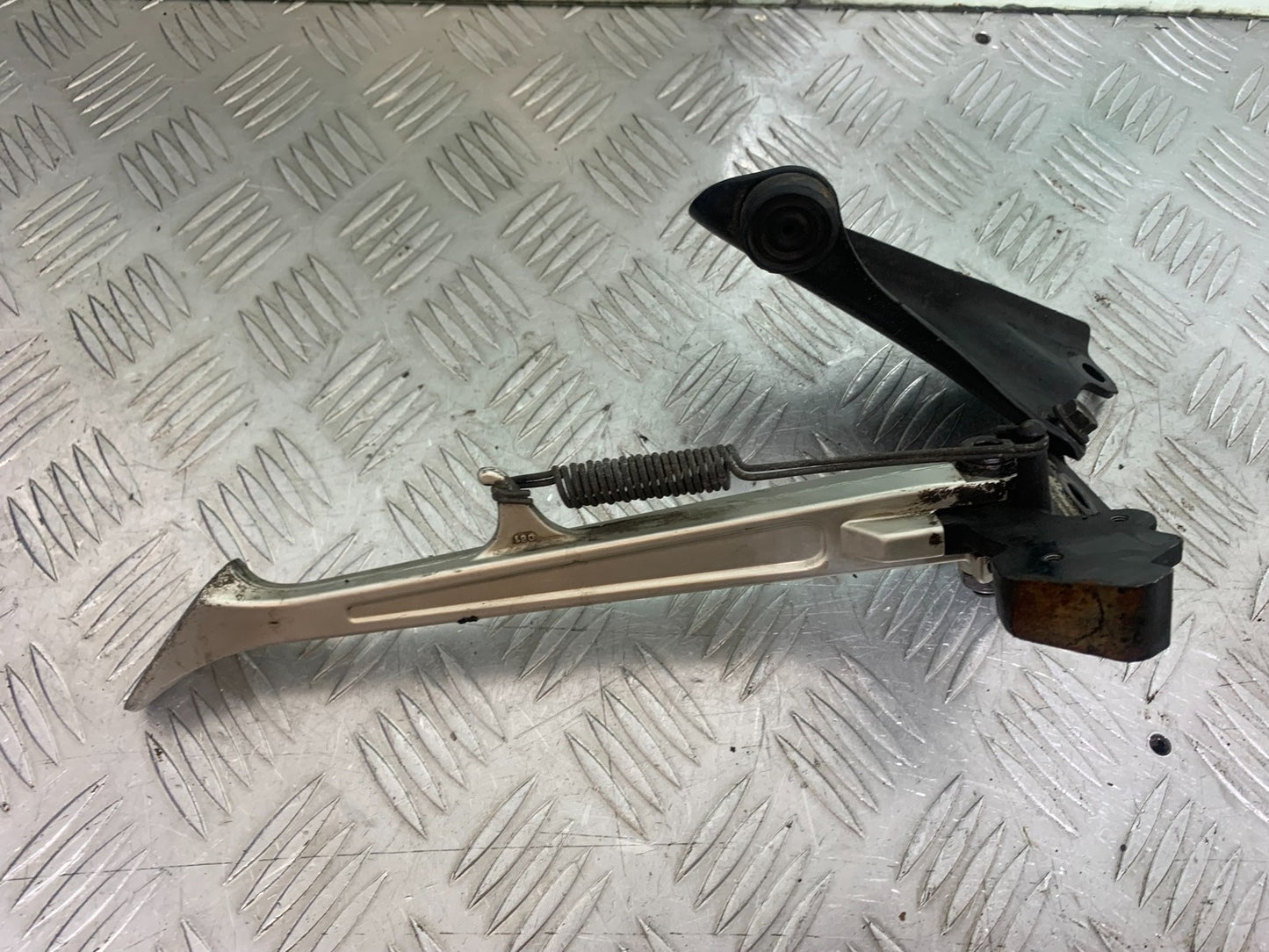 TRIUMPH TIGER 800 XRT SIDE STAND  2018-2020 (CMB1193)