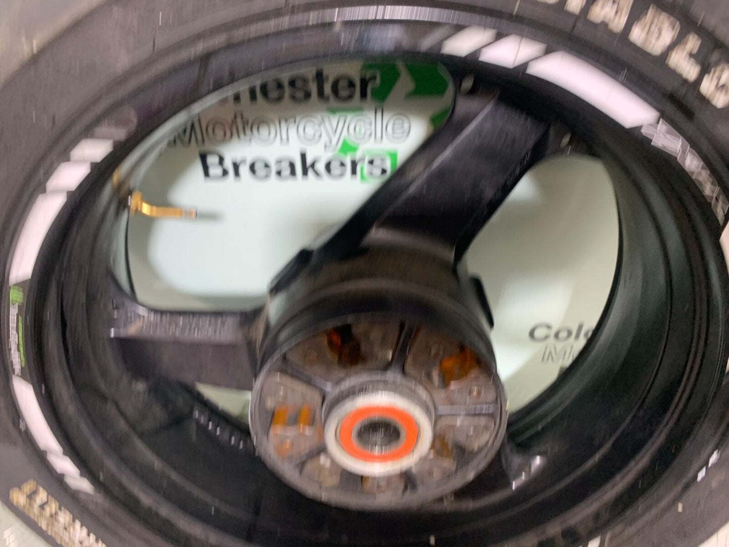 KAWASAKI ZX12R ZX12 REAR WHEEL  YEAR 2000-01 (CMB1038)